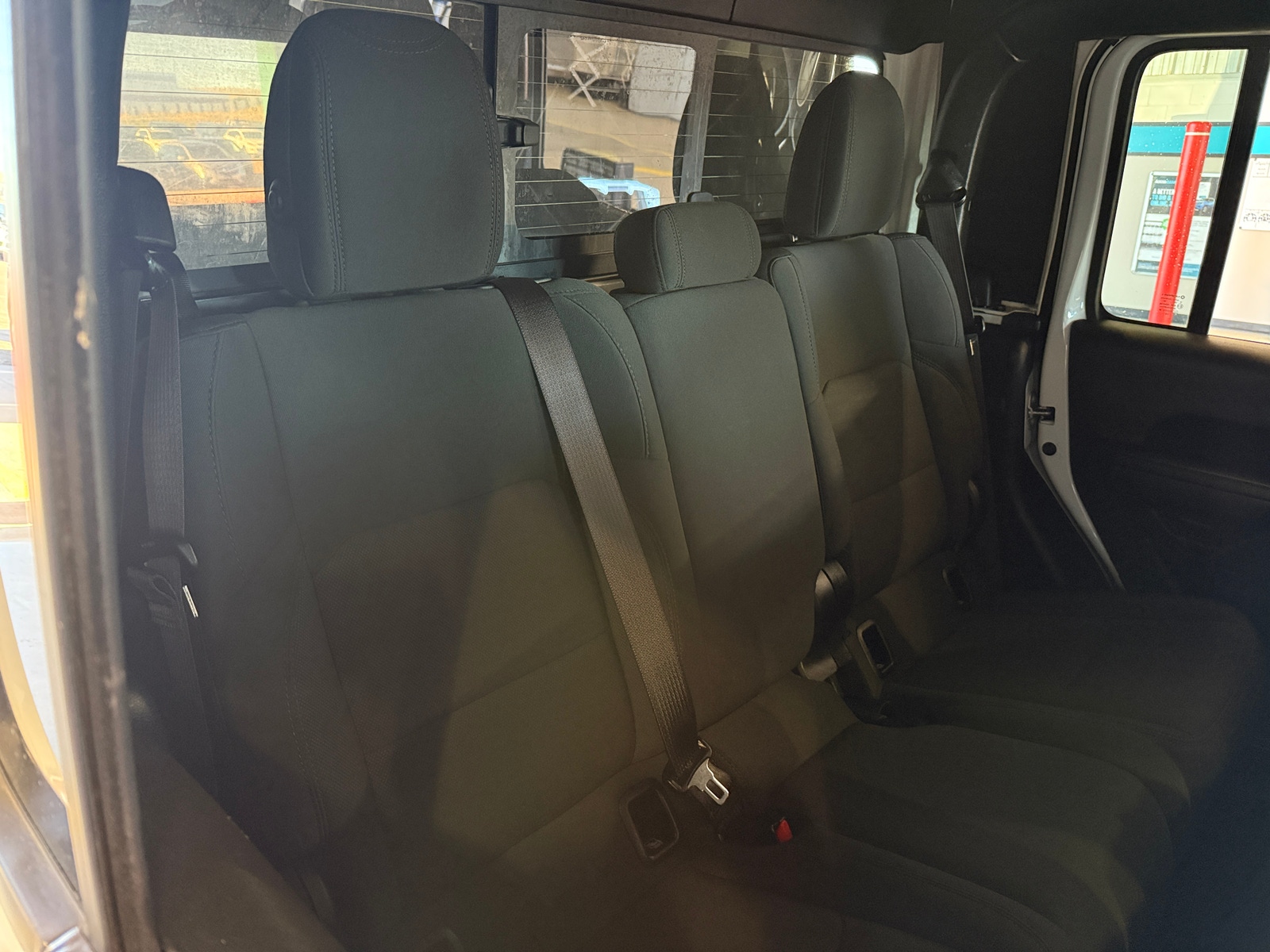 Thumbnail: 2021 Jeep Gladiator - 6