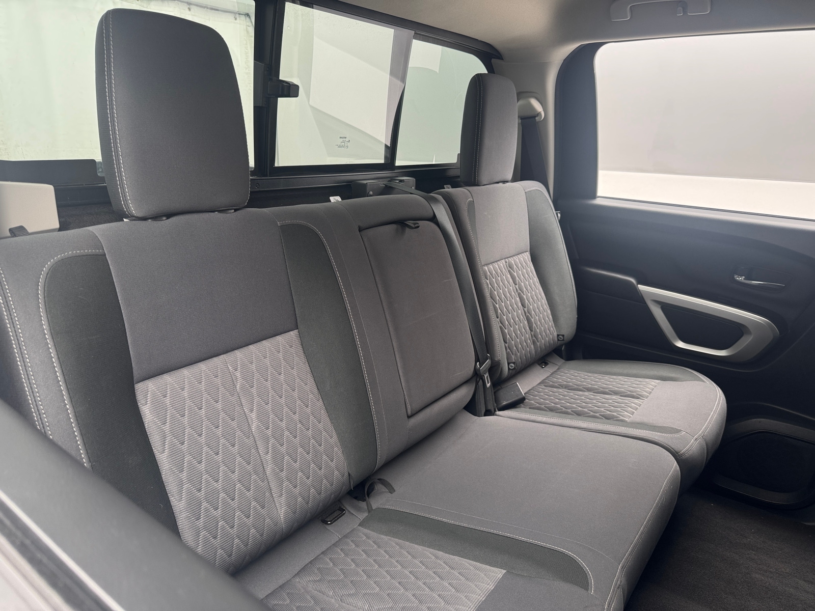 Thumbnail: 2020 Nissan Titan - 6