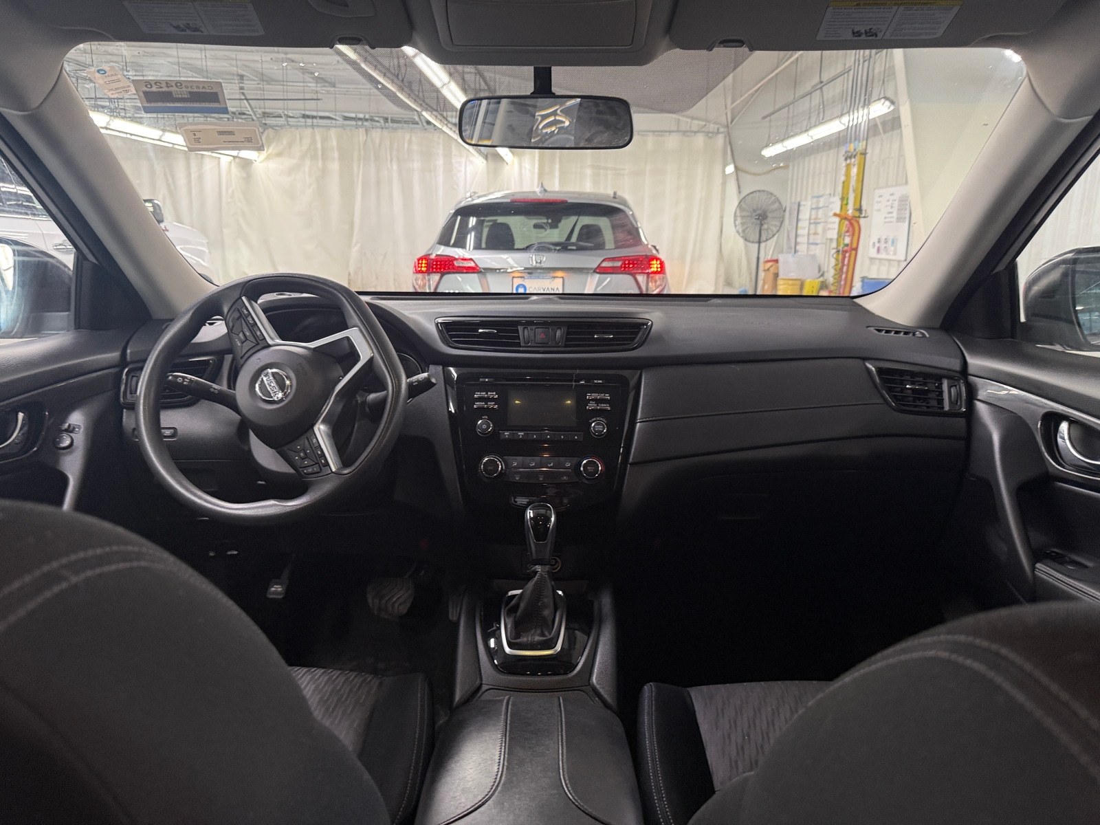 Thumbnail: 2017 Nissan Rogue - 3