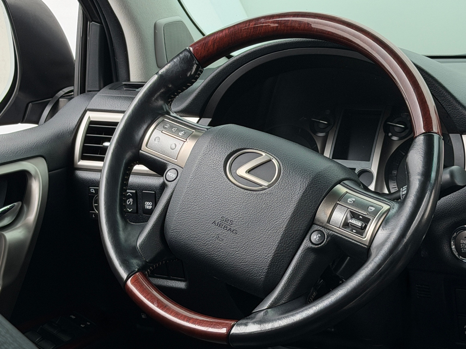 Thumbnail: 2016 Lexus GX - 4