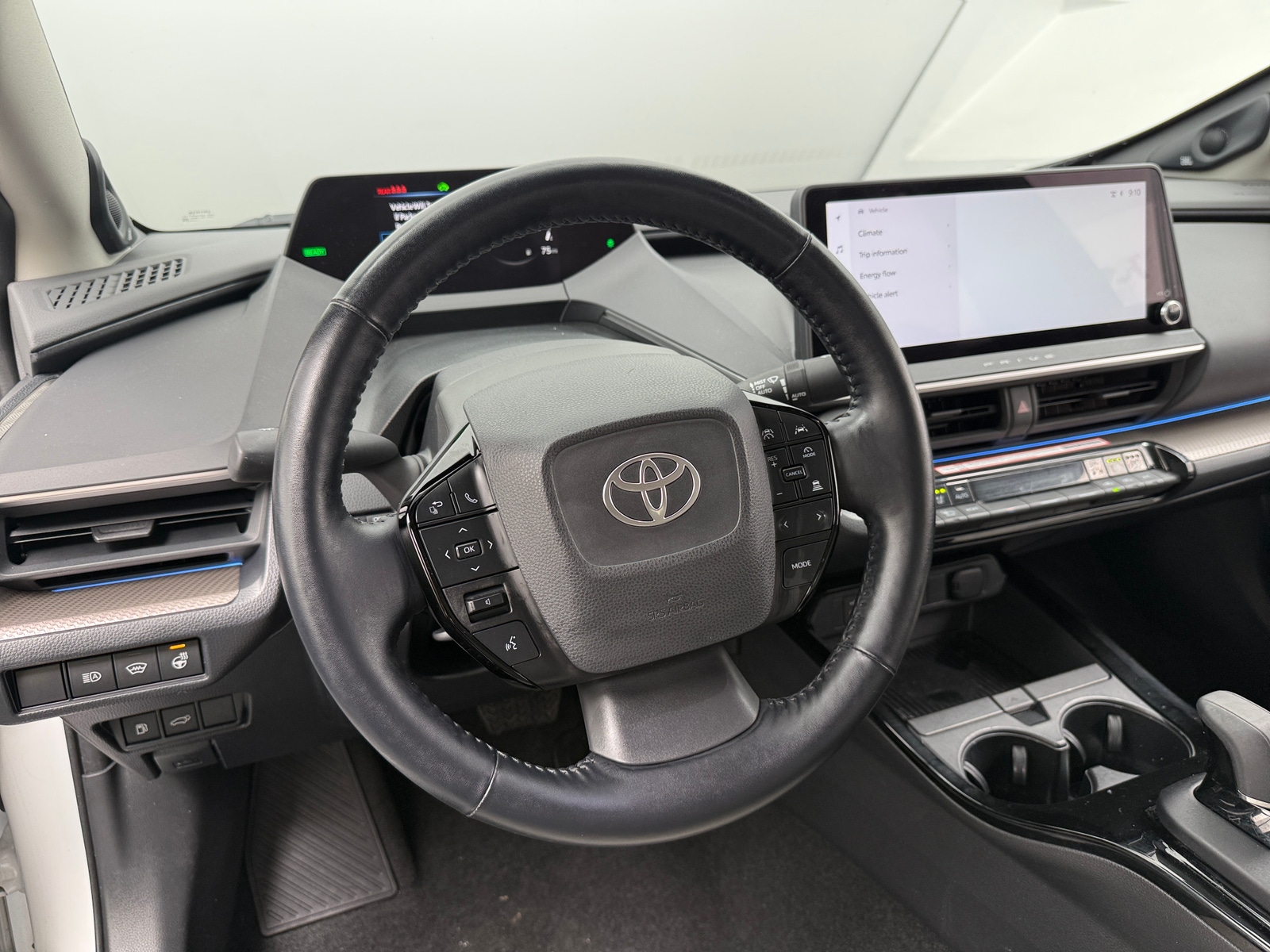 Thumbnail: 2024 Toyota Prius - 4