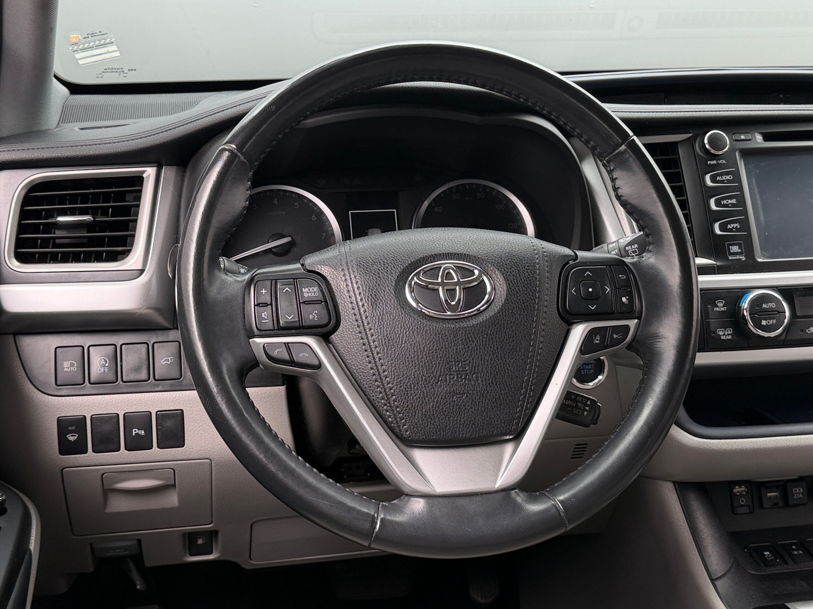 Thumbnail: 2019 Toyota Highlander - 5