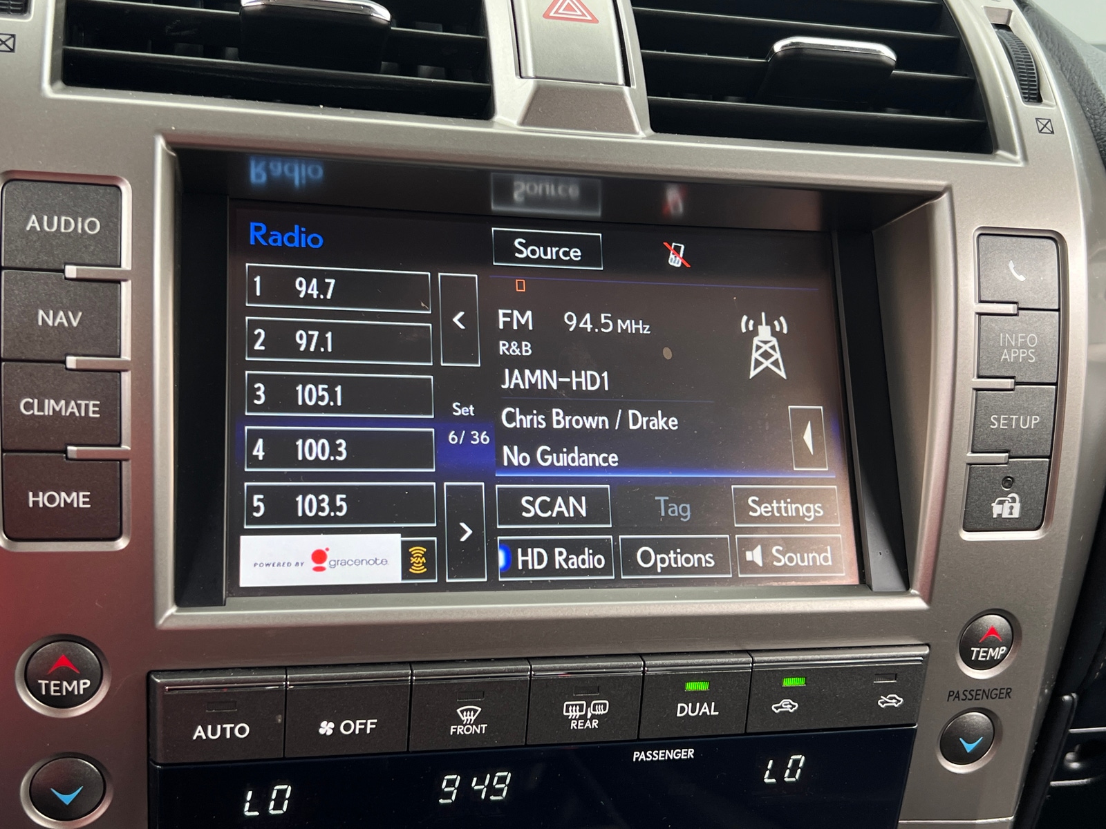Thumbnail: 2015 Lexus GX - 3