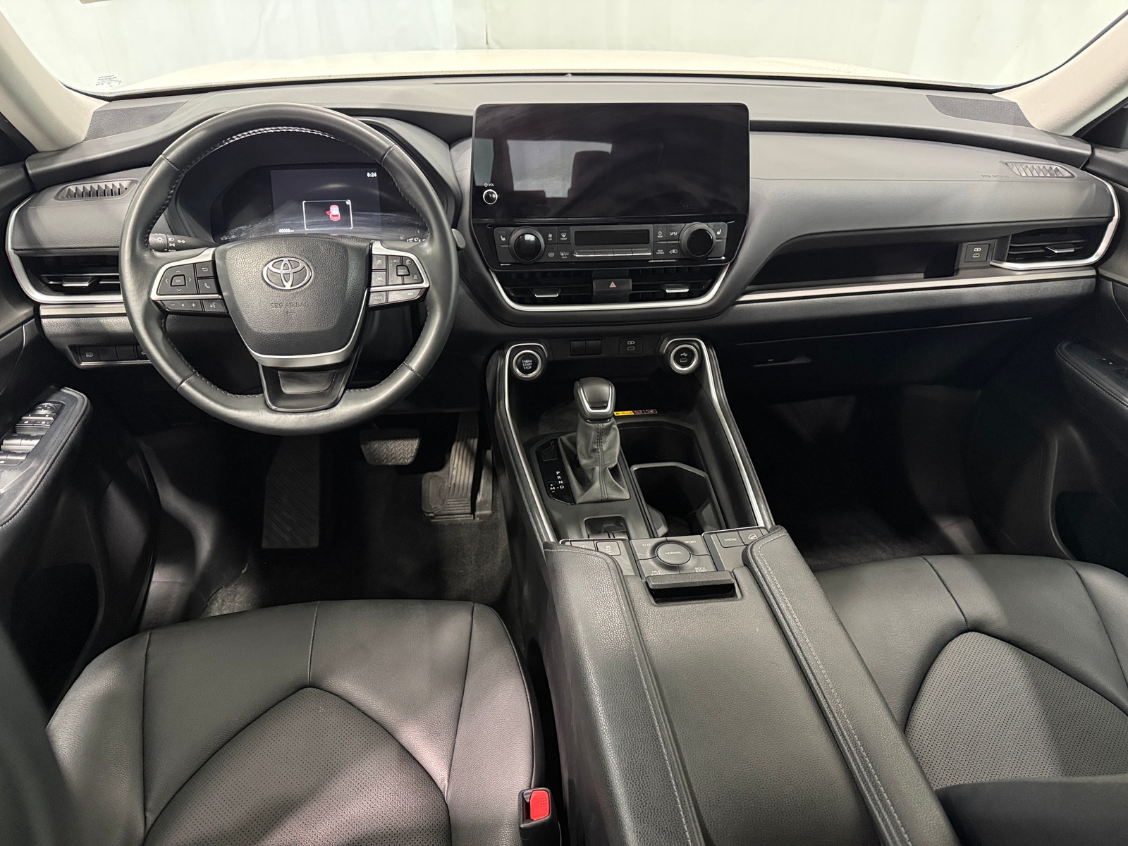 Thumbnail: 2024 Toyota Grand Highlander - 3