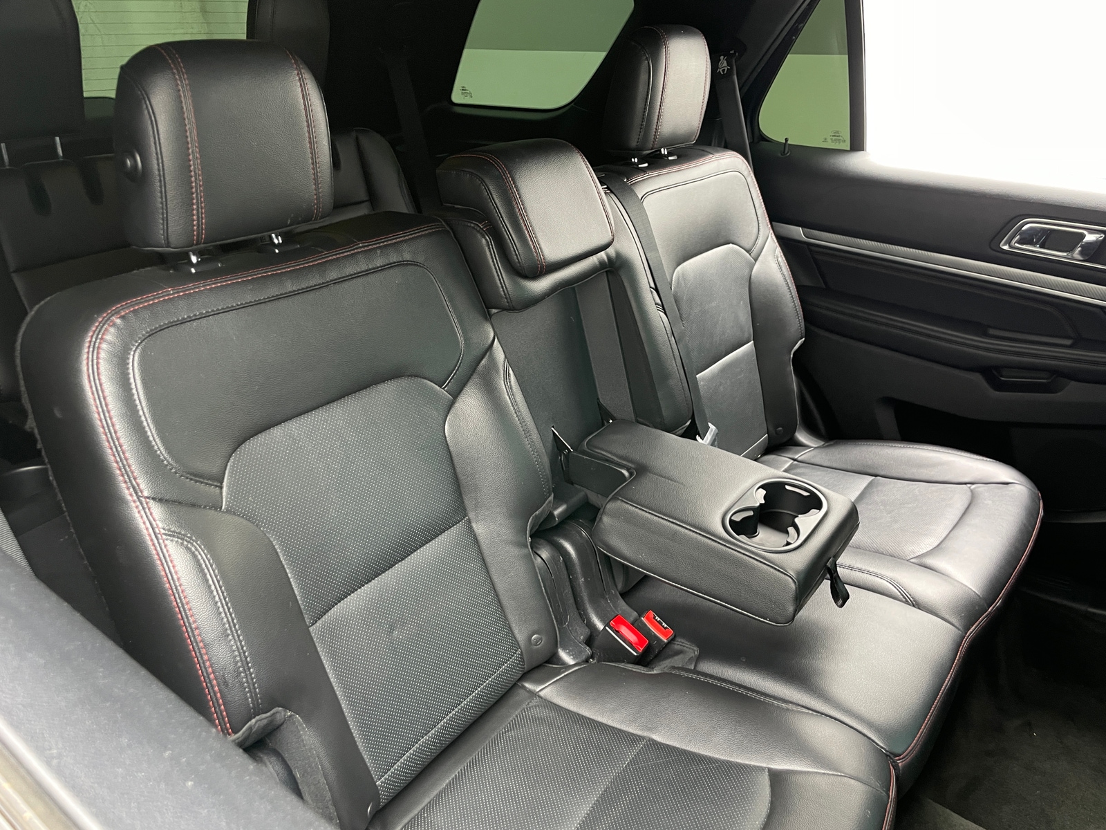Thumbnail: 2017 Ford Explorer - 5