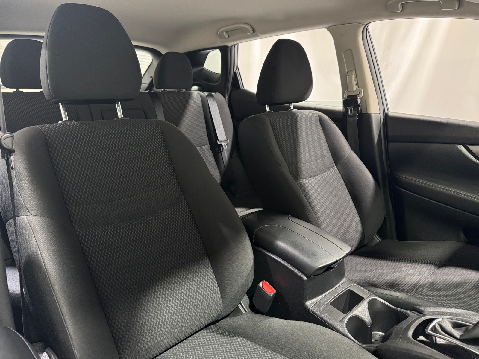 Thumbnail: 2019 Nissan Rogue Sport - 2