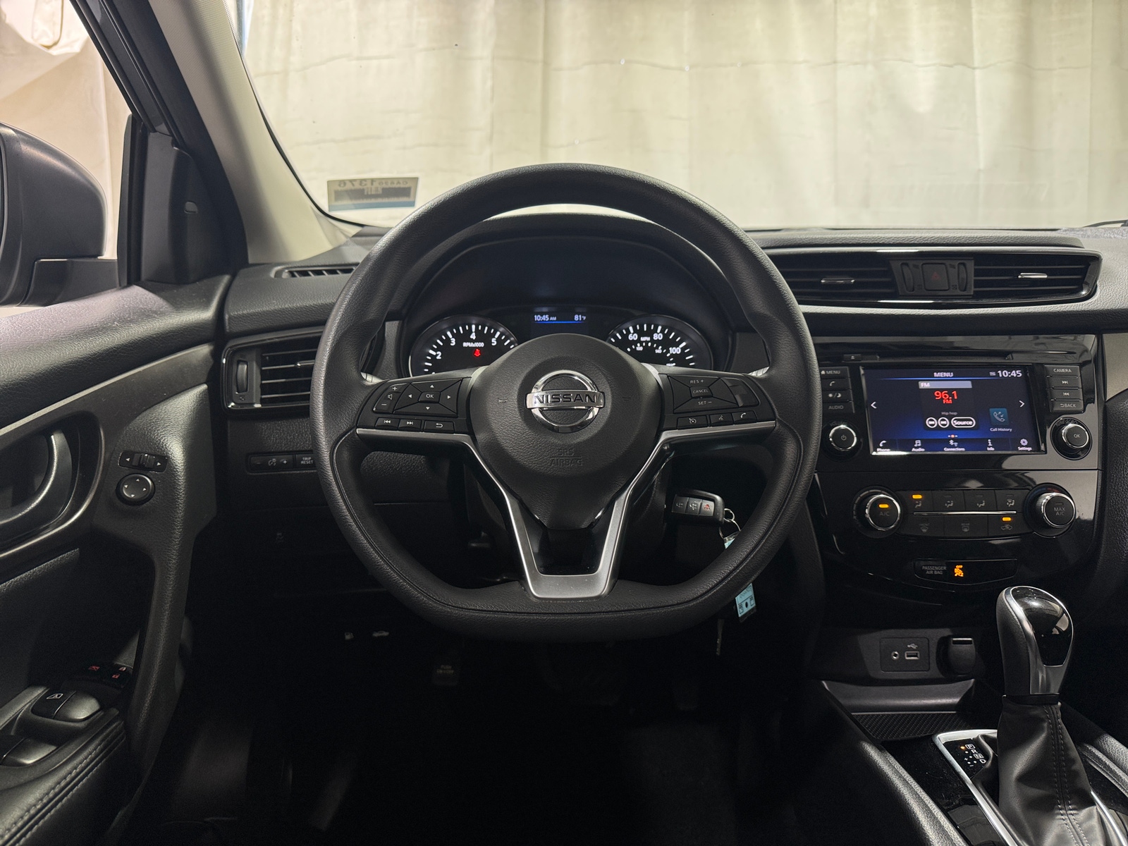 Thumbnail: 2019 Nissan Rogue Sport - 5