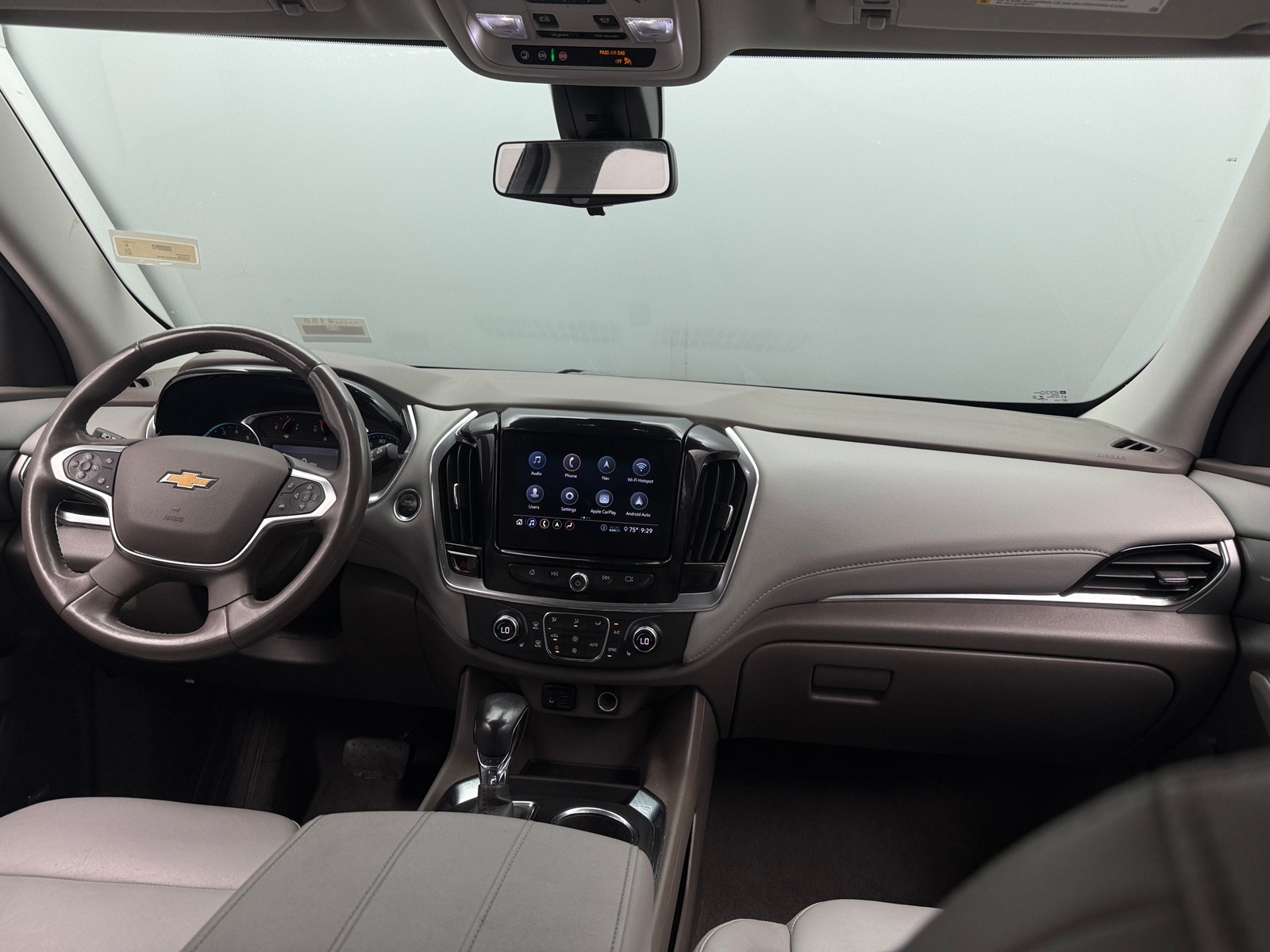 Thumbnail: 2021 Chevrolet Traverse - 2