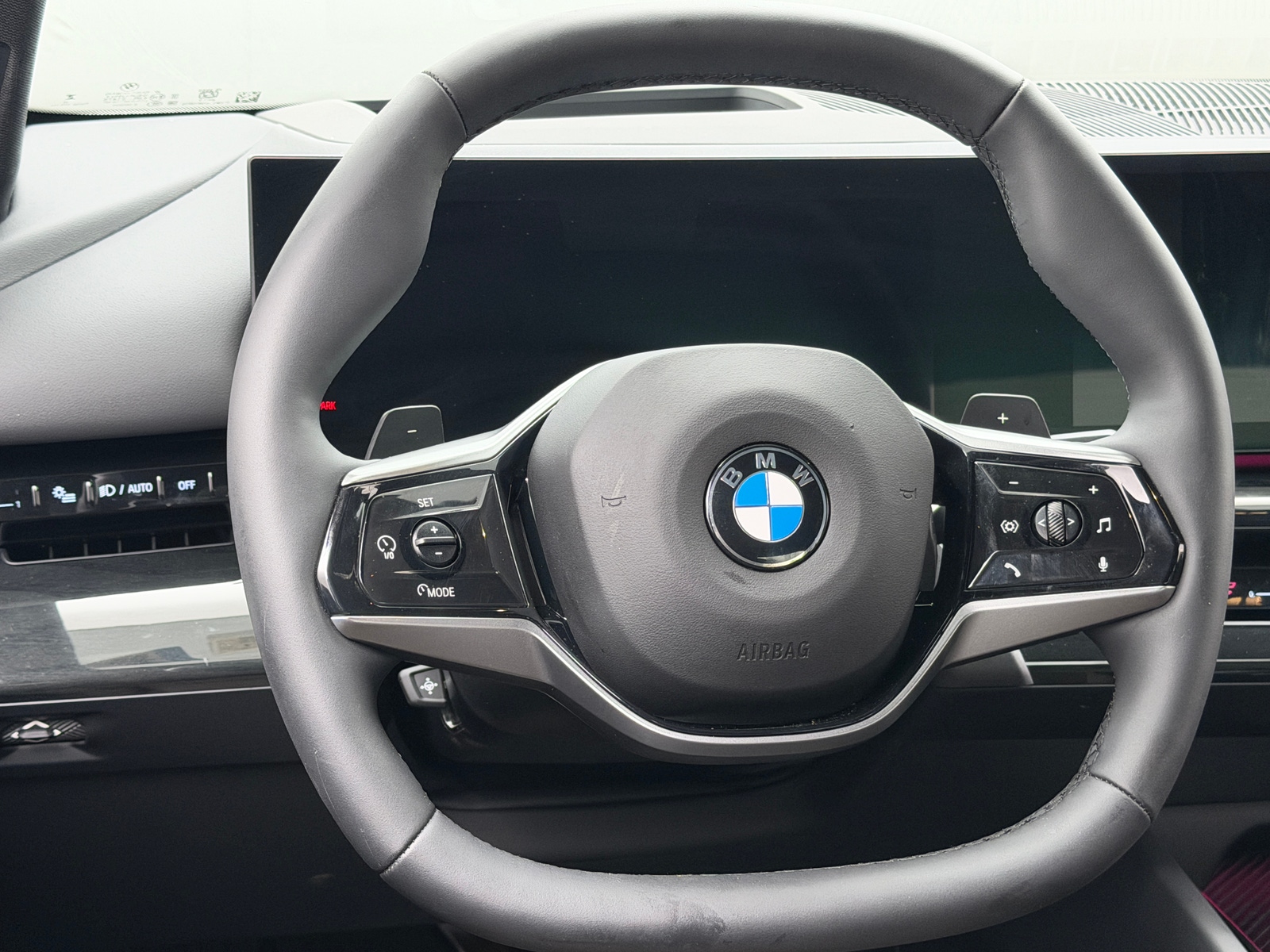 Thumbnail: 2026 BMW 5 Series - 4