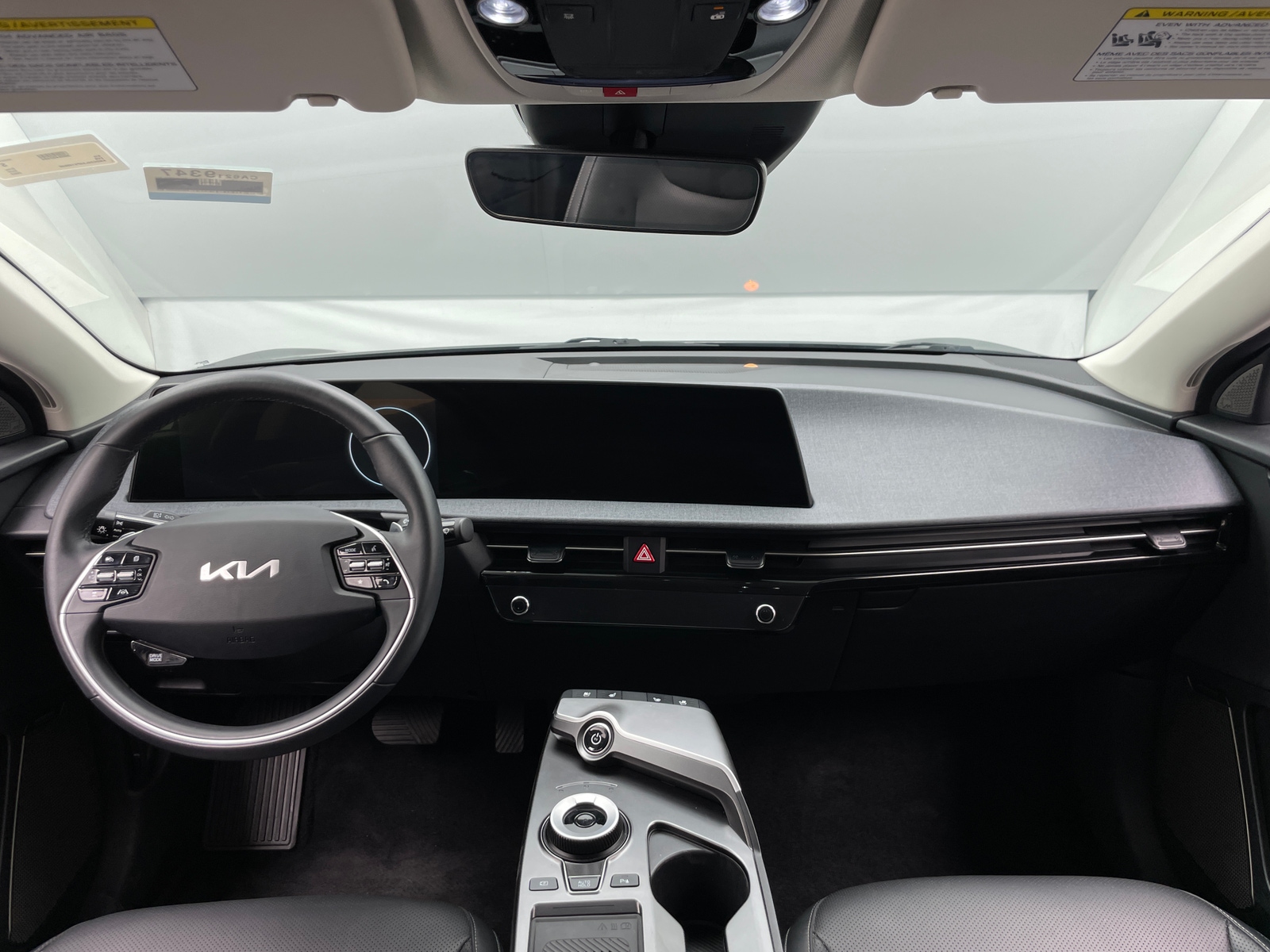 Thumbnail: 2023 Kia EV6 - 2