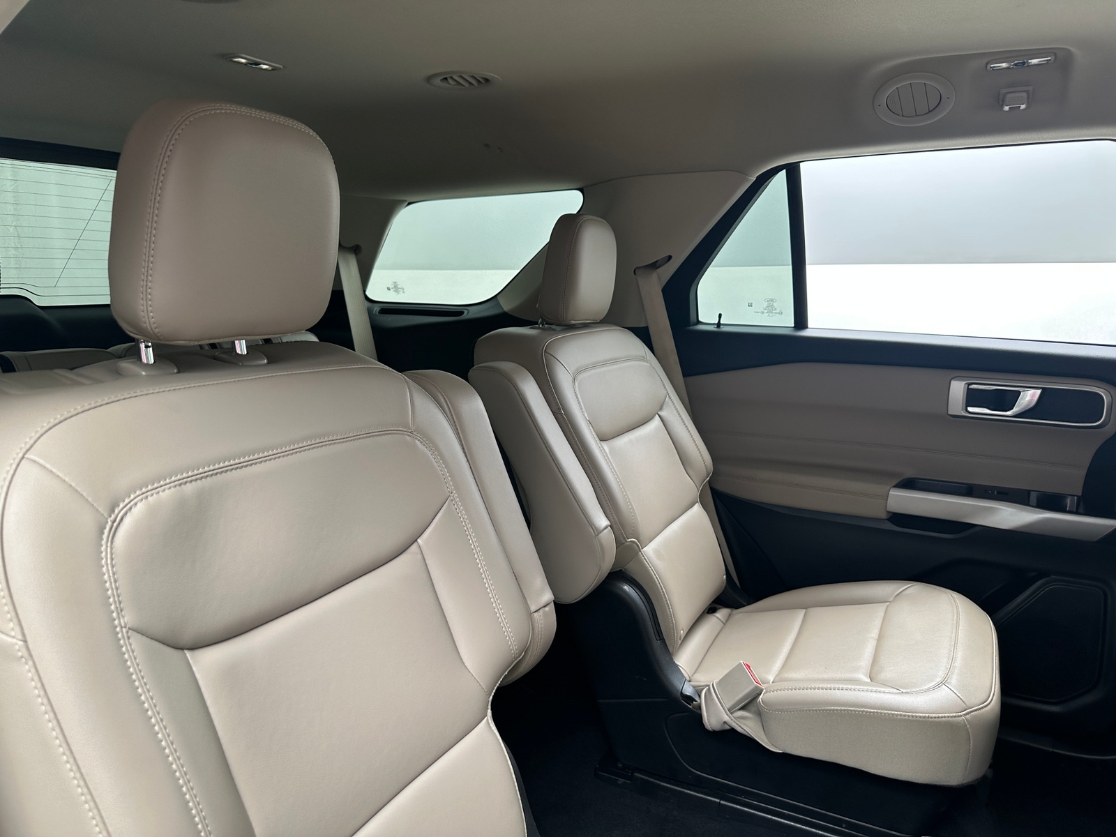 Thumbnail: 2024 Ford Explorer - 5