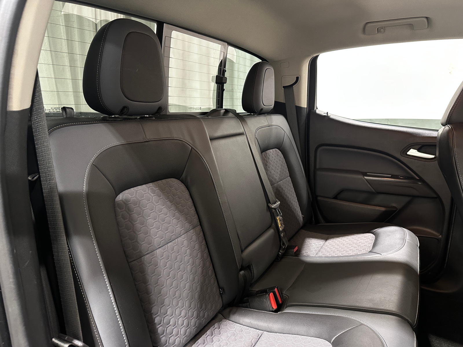 Thumbnail: 2017 Chevrolet Colorado - 5