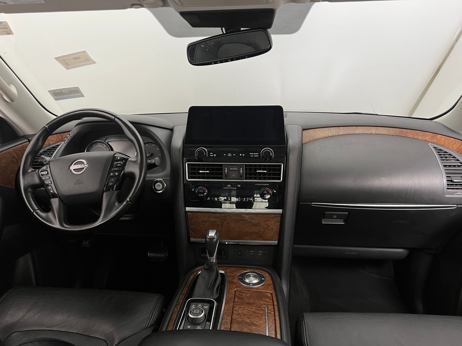 Thumbnail: 2023 Nissan Armada - 2