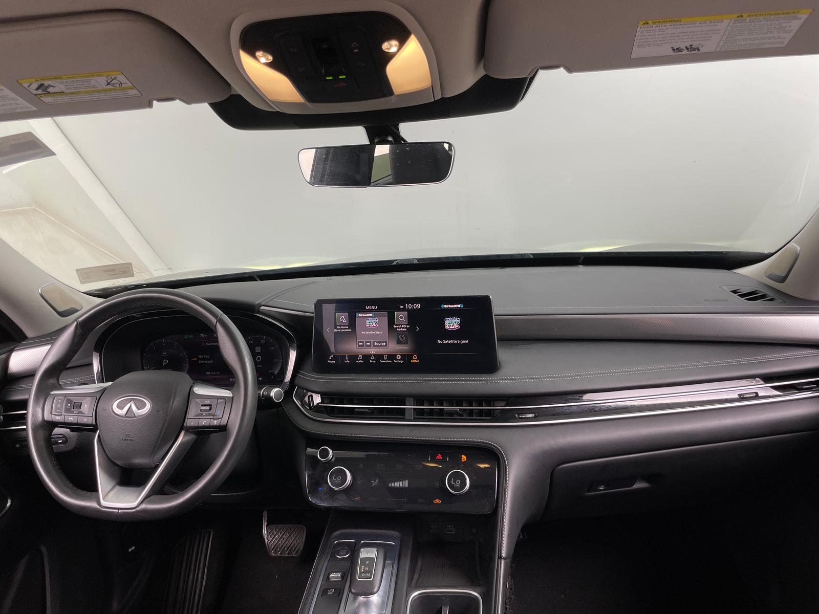 Thumbnail: 2023 INFINITI QX60 - 2