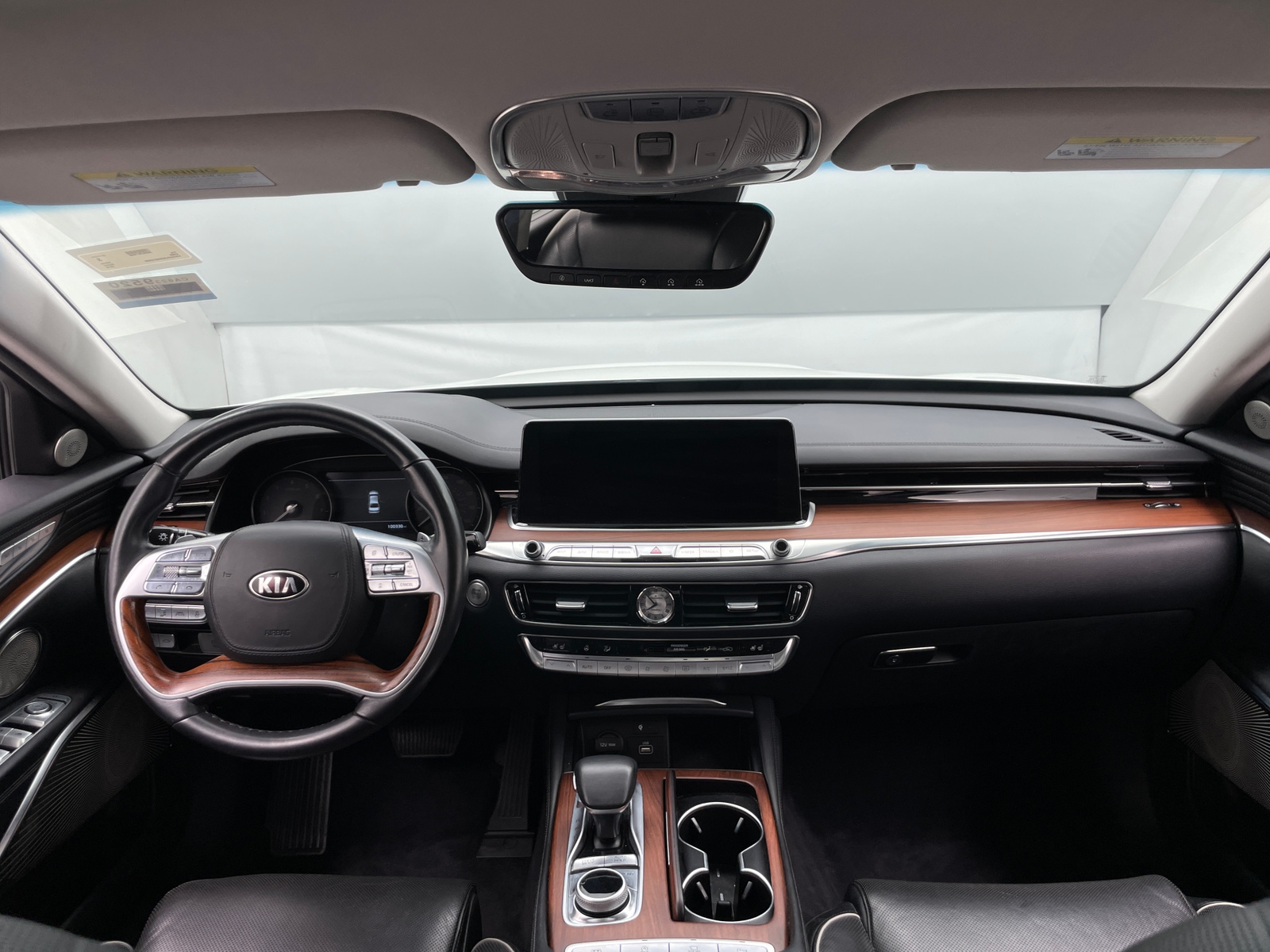 Thumbnail: 2019 Kia K900 - 2