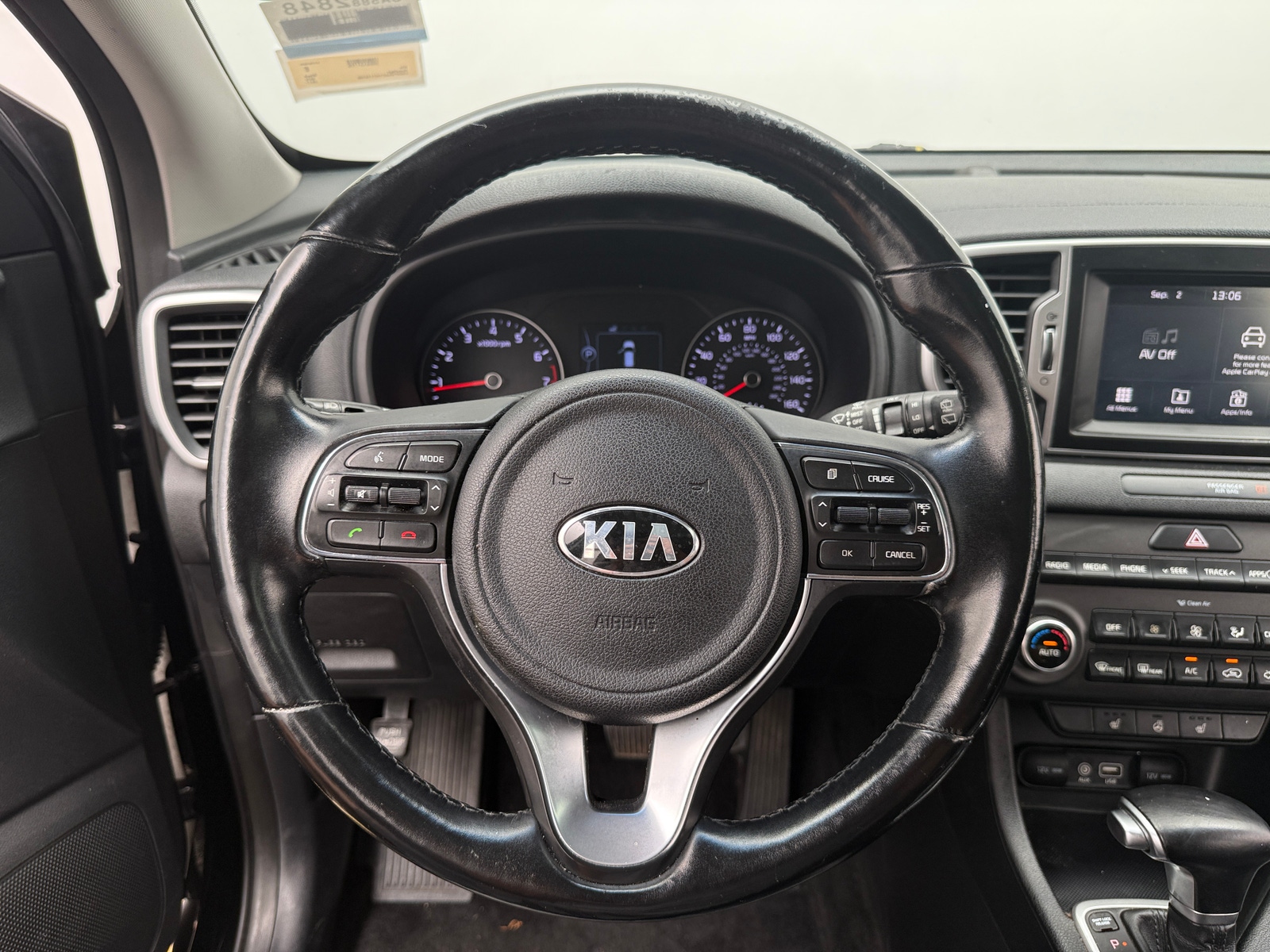 Thumbnail: 2017 Kia Sportage - 4
