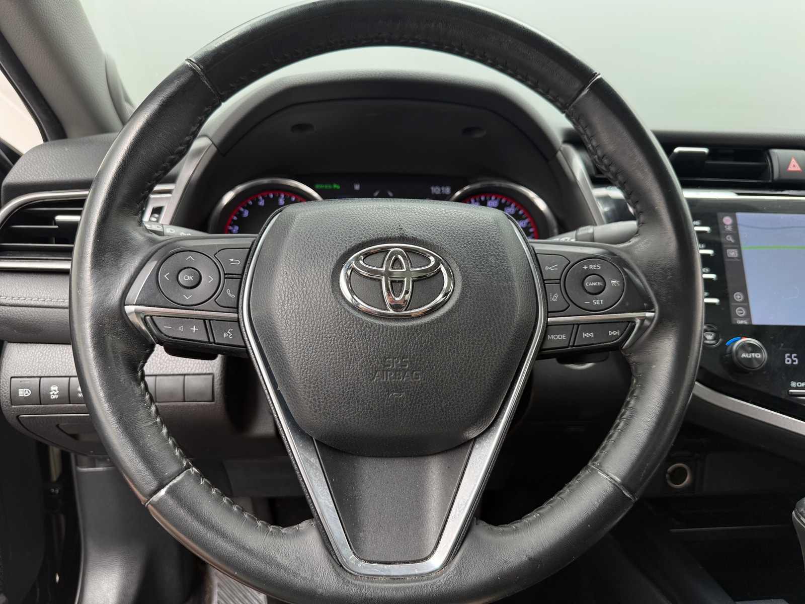Thumbnail: 2020 Toyota Camry - 4