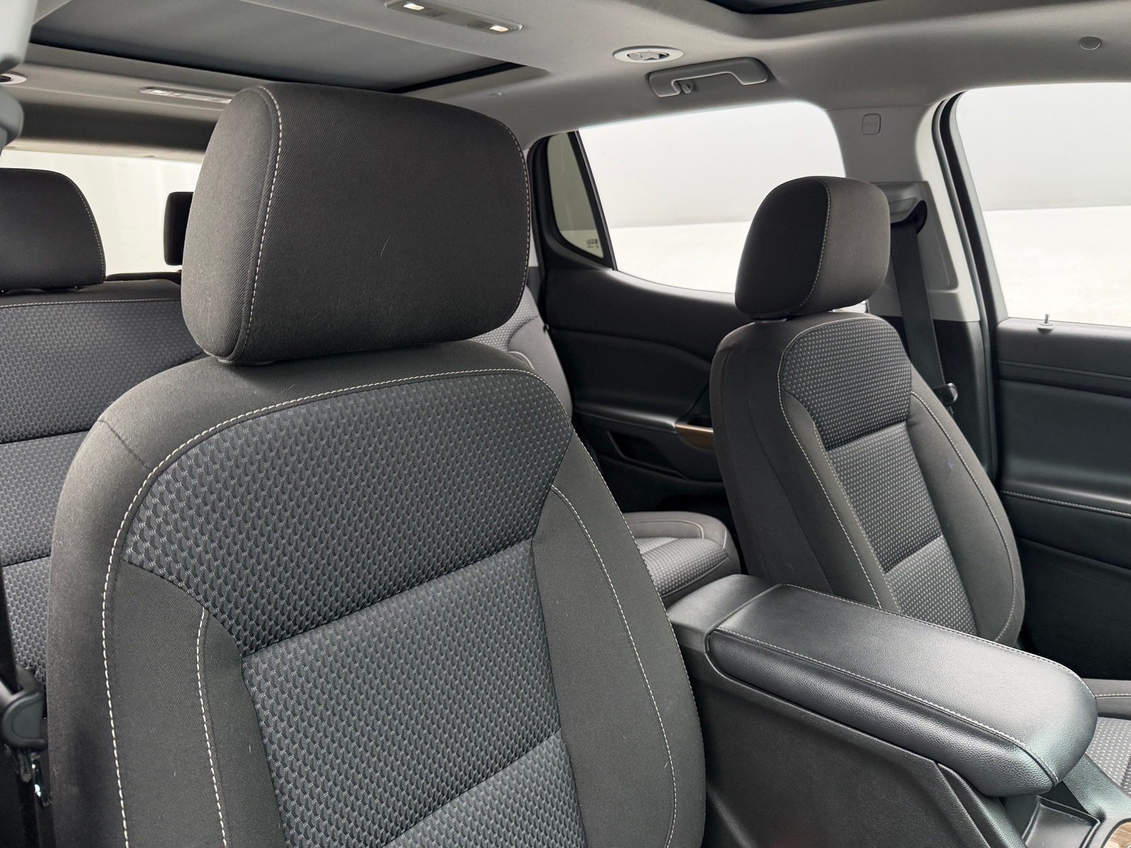 Thumbnail: 2022 GMC Acadia - 2