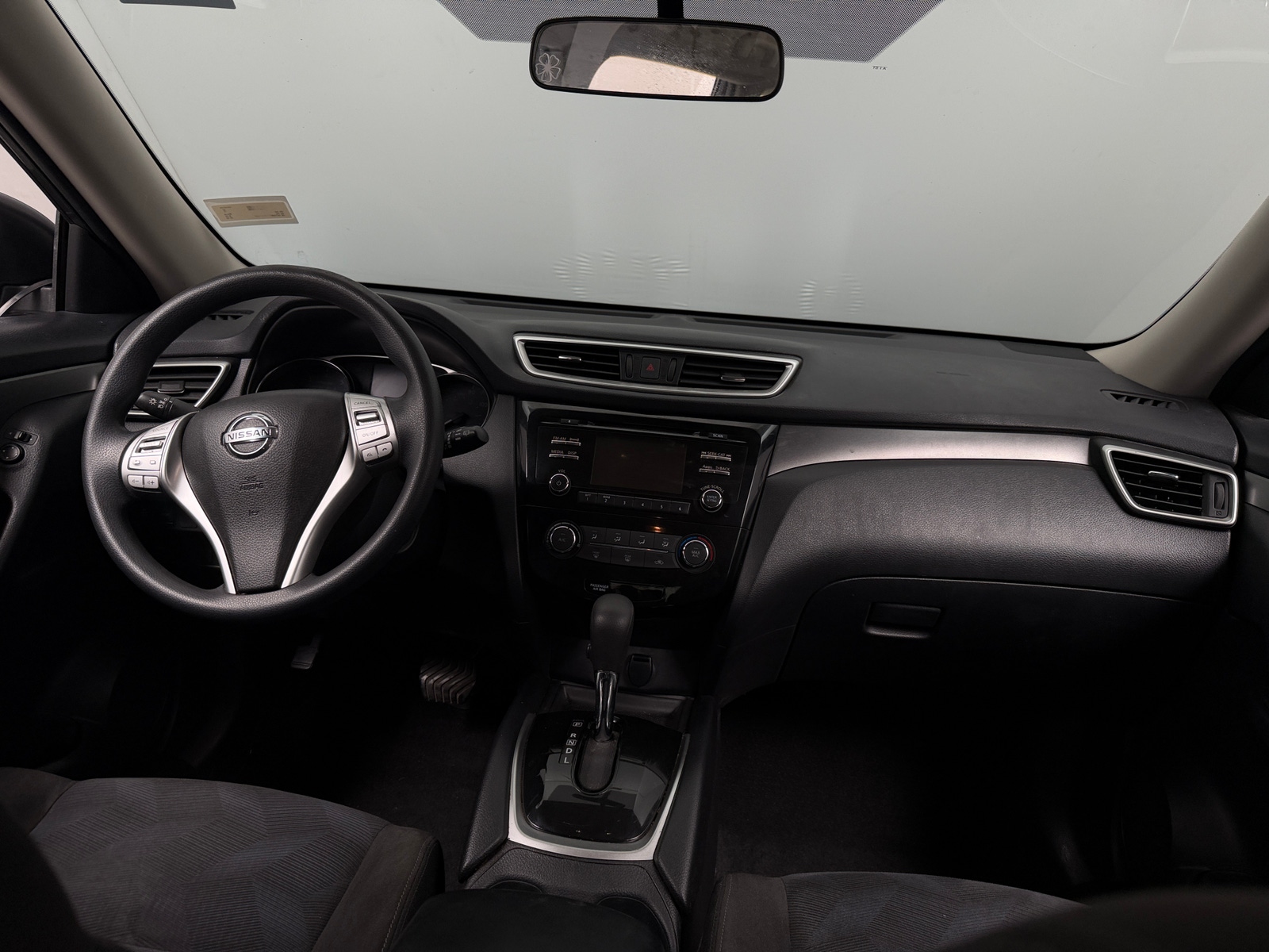 Thumbnail: 2015 Nissan Rogue - 3