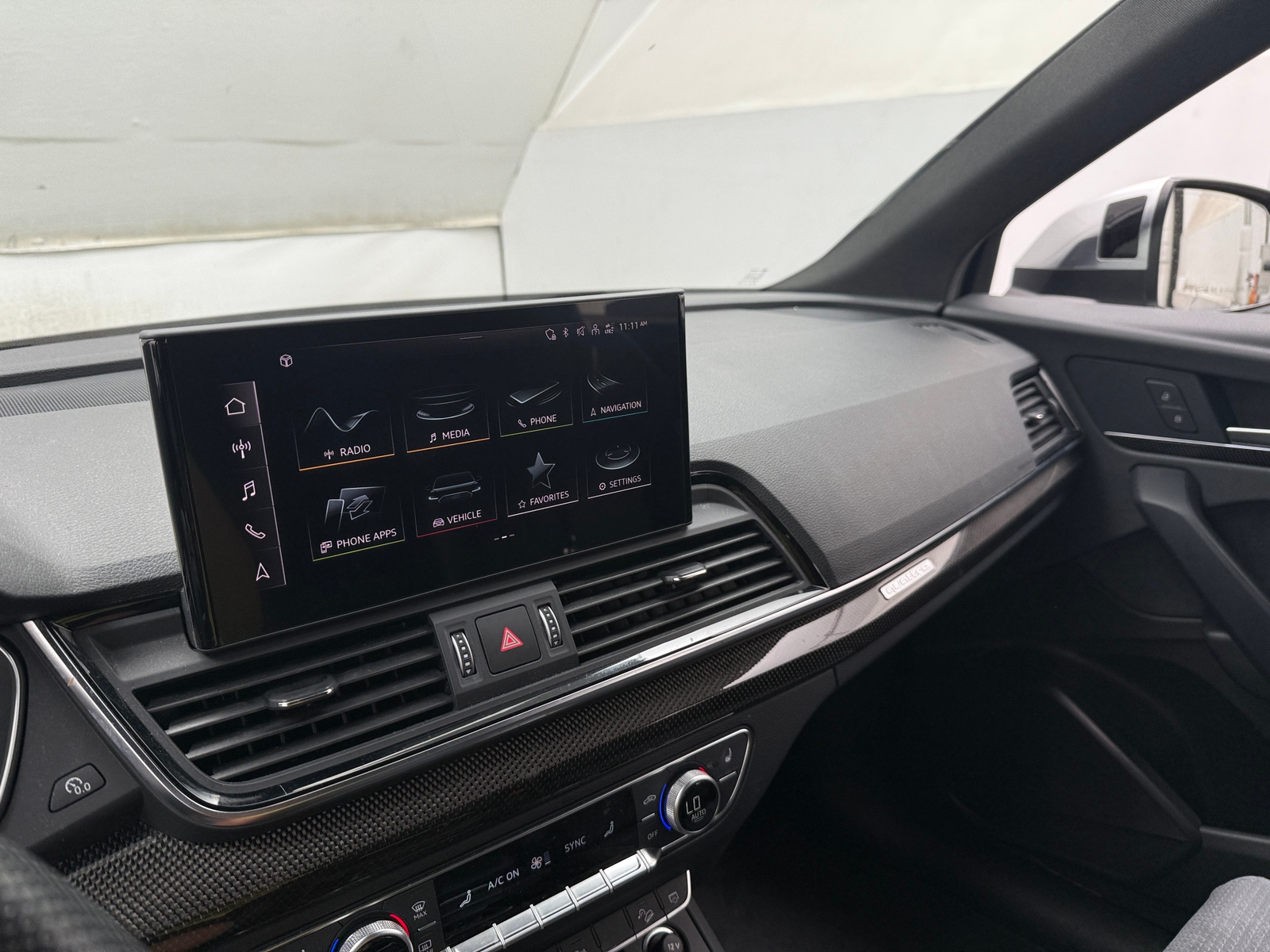 Thumbnail: 2022 Audi SQ5 - 3