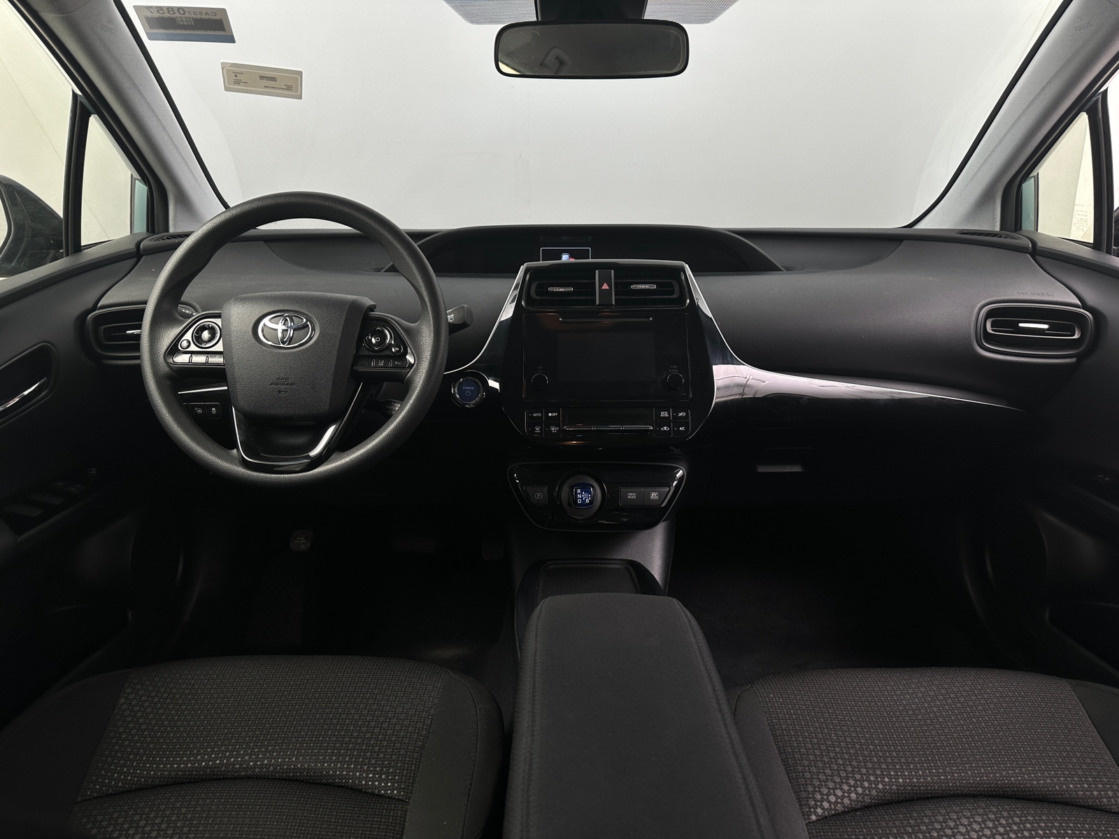 Thumbnail: 2019 Toyota Prius - 3