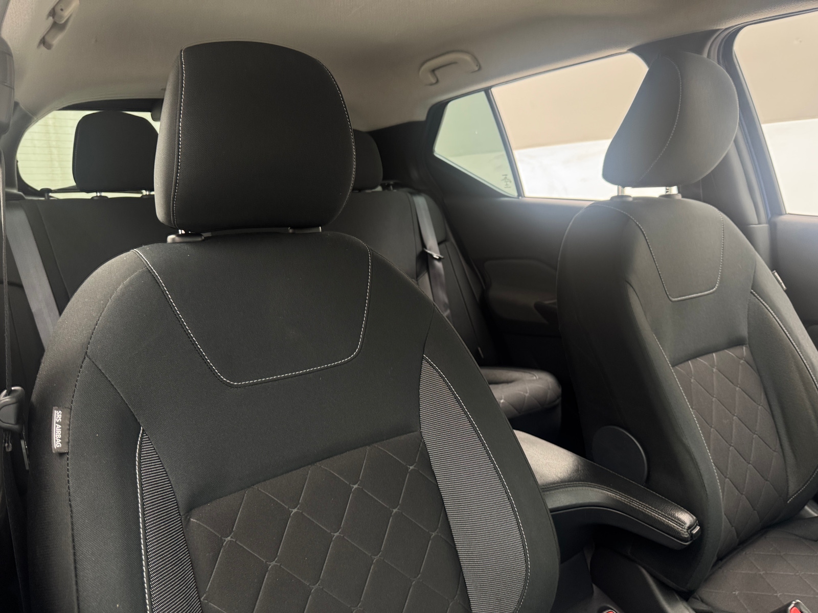 Thumbnail: 2020 Nissan Kicks - 2