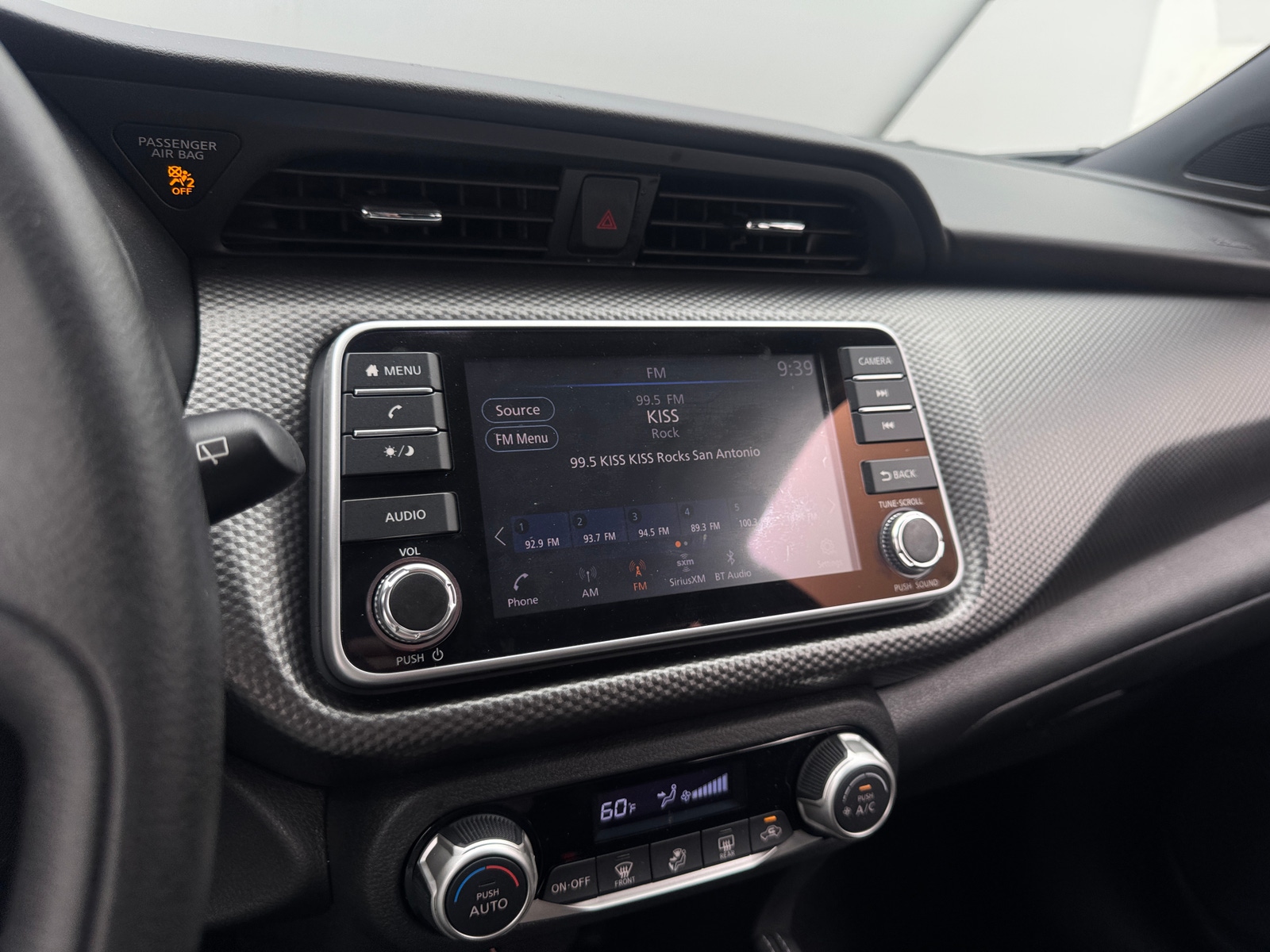Thumbnail: 2020 Nissan Kicks - 4