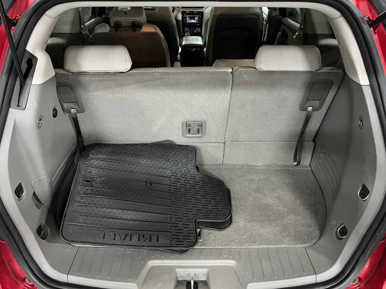 Thumbnail: 2014 Chevrolet Traverse - 6