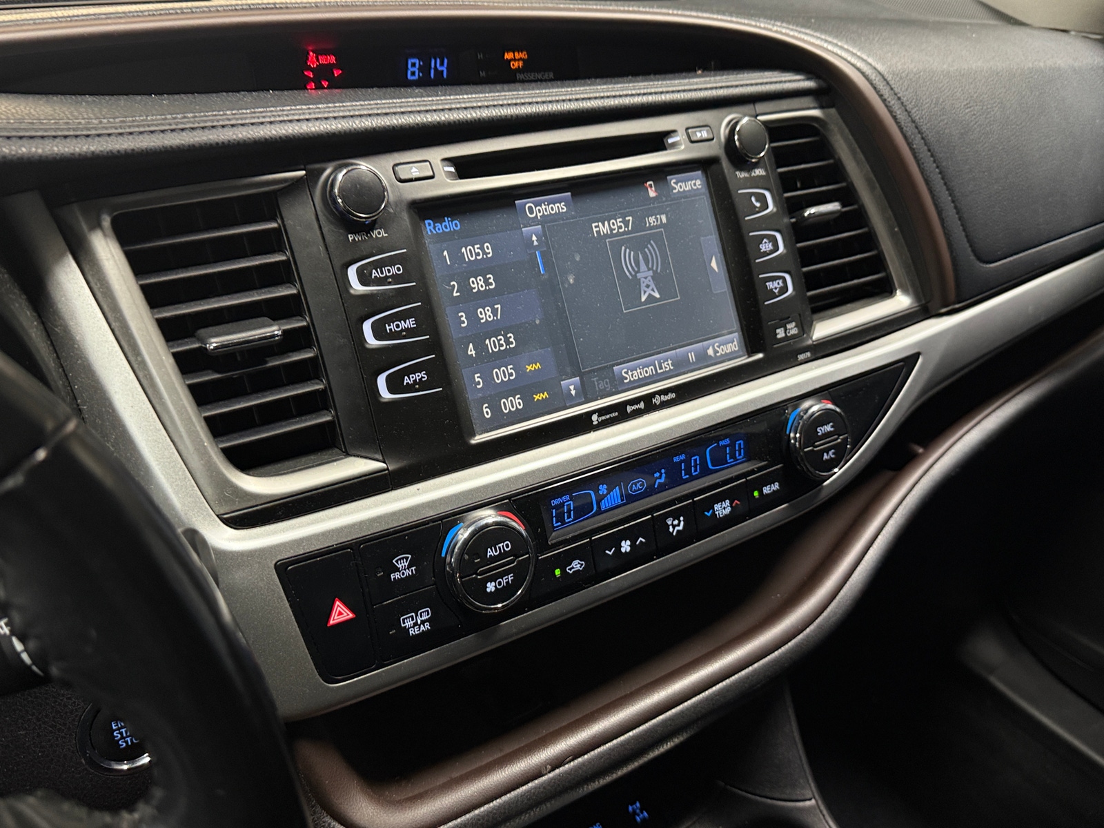Thumbnail: 2018 Toyota Highlander - 3