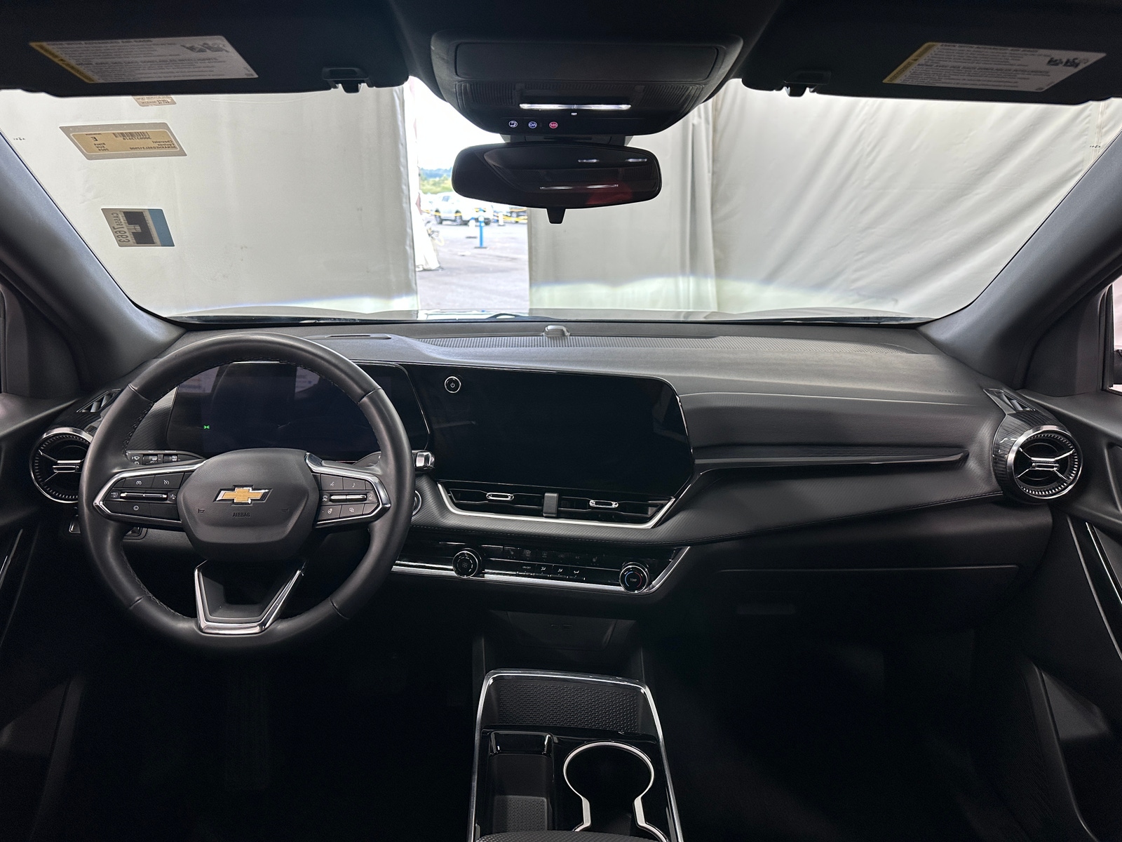 Thumbnail: 2025 Chevrolet Equinox - 3
