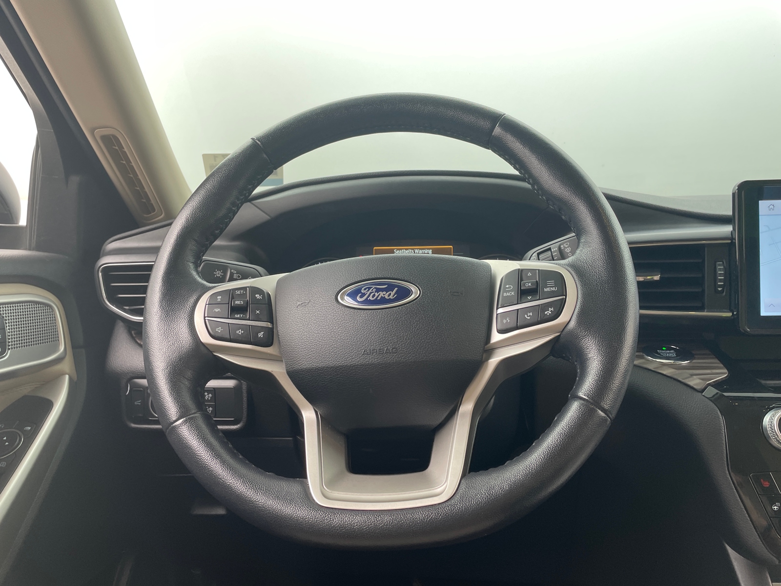 Thumbnail: 2021 Ford Explorer - 4