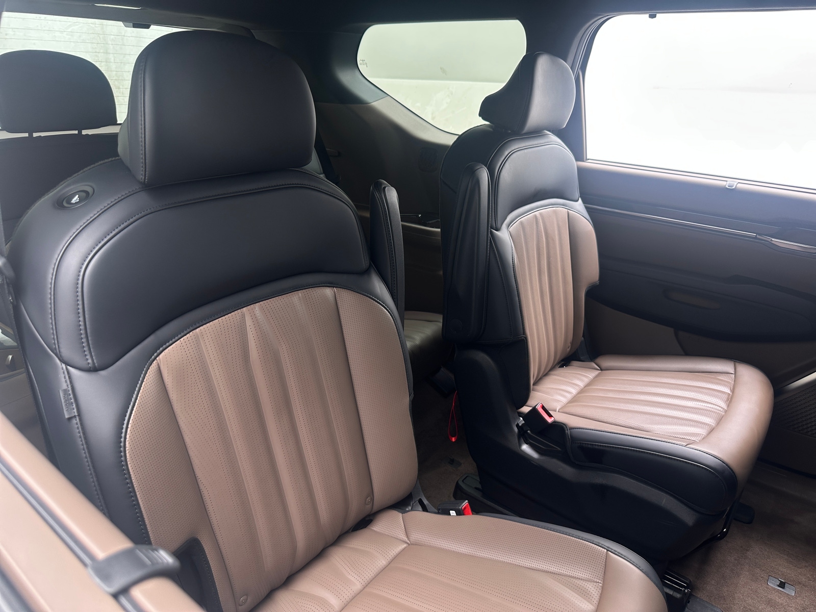 Thumbnail: 2024 Kia EV9 - 5