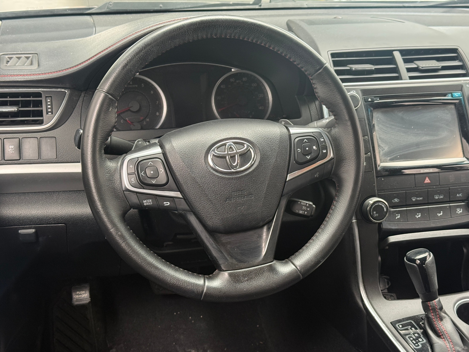 Thumbnail: 2016 Toyota Camry - 5