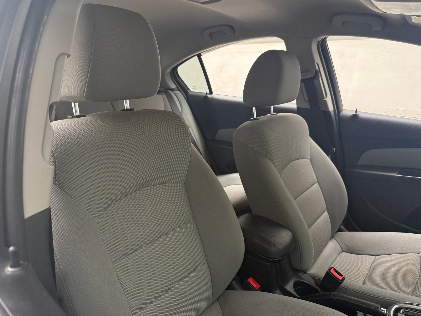 Thumbnail: 2015 Chevrolet Cruze - 2