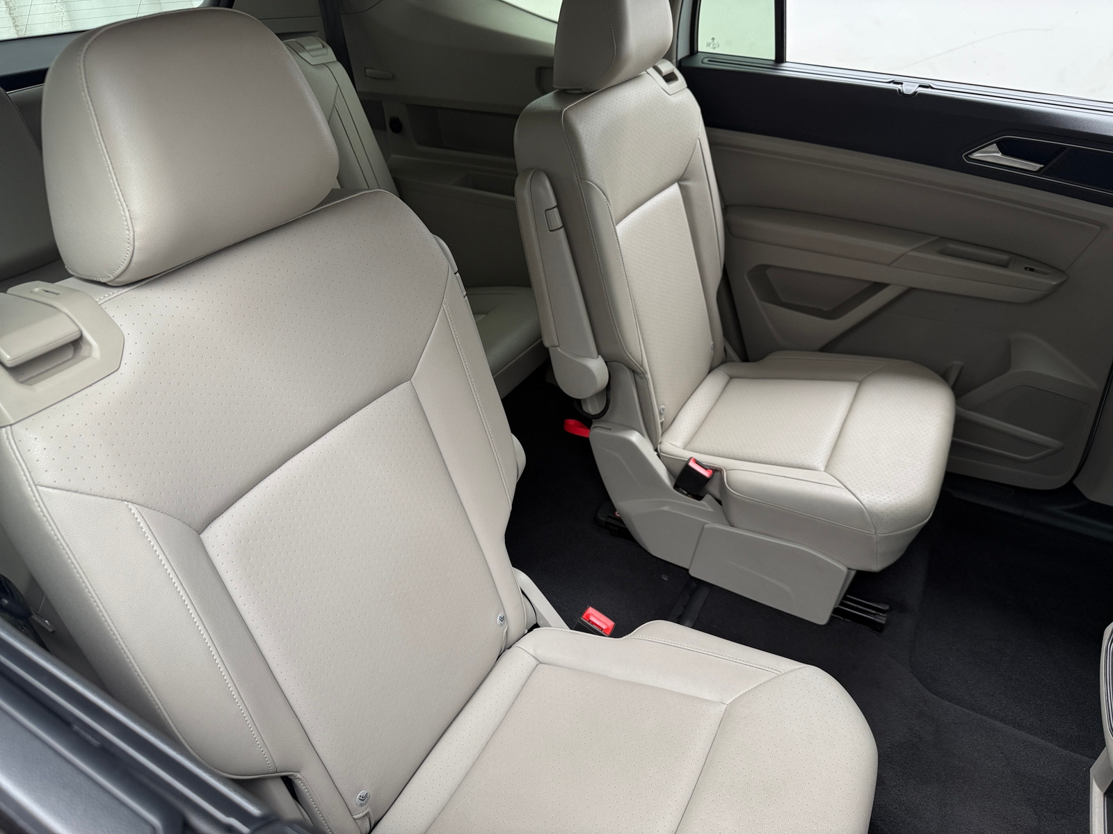 Thumbnail: 2019 Volkswagen Atlas - 6