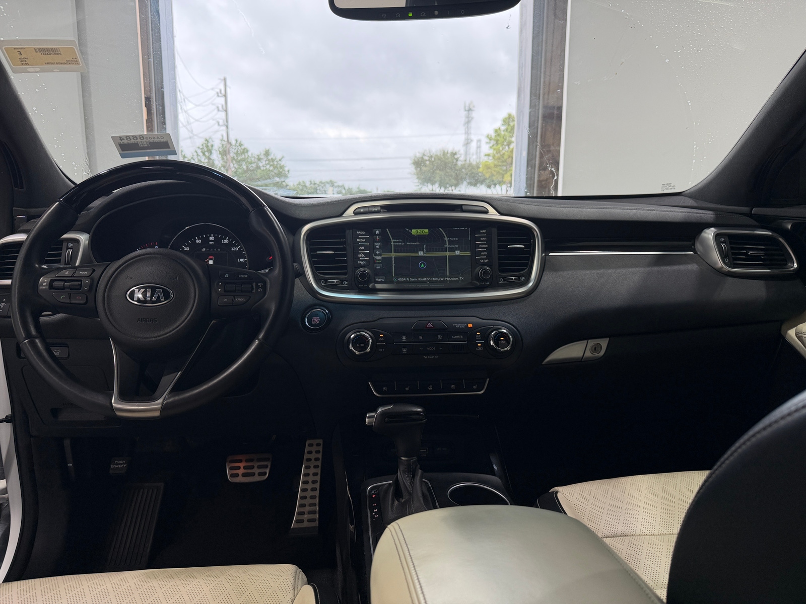 Thumbnail: 2016 Kia Sorento - 2