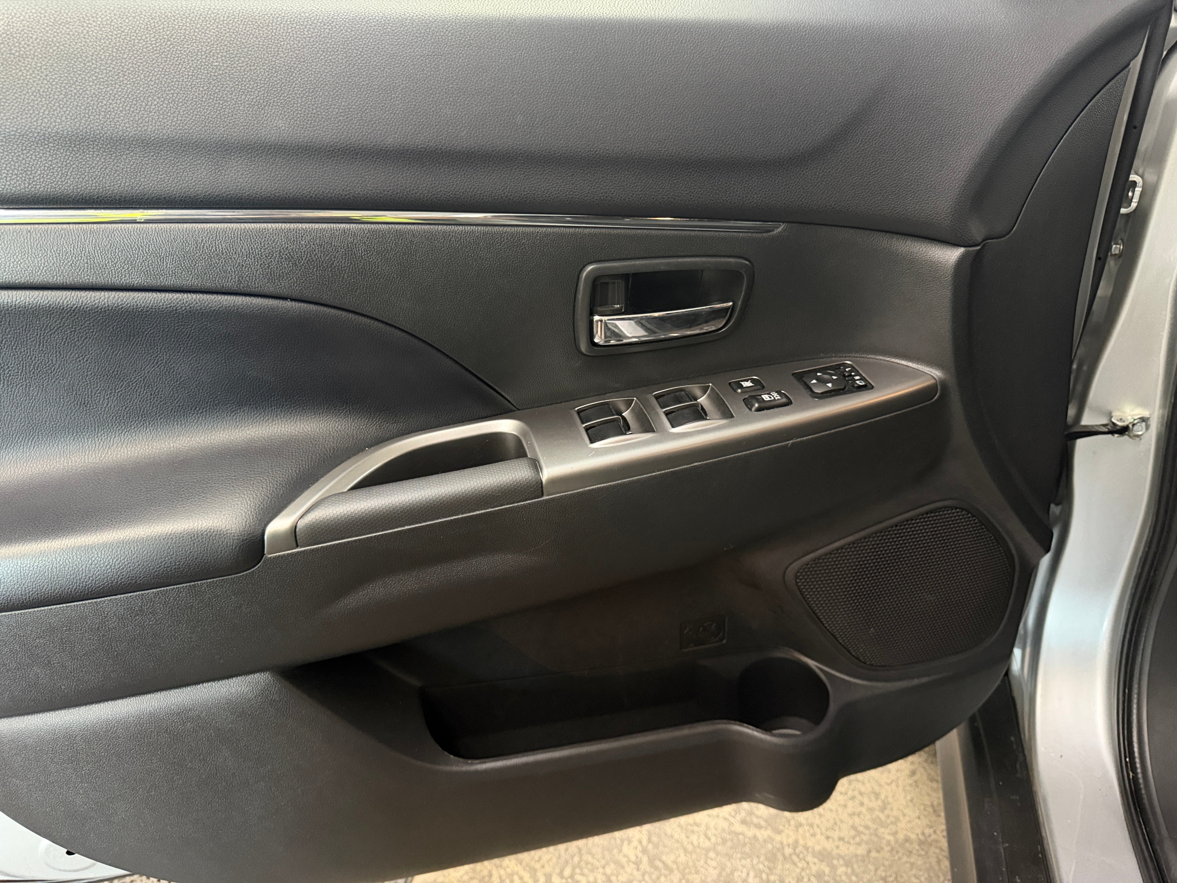 2023 Mitsubishi Outlander Sport