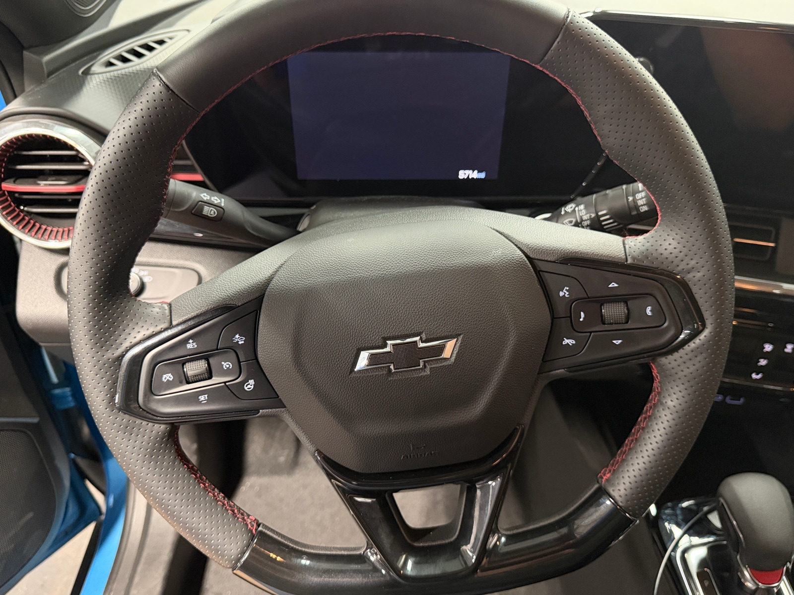 Thumbnail: 2026 Chevrolet Trax - 4