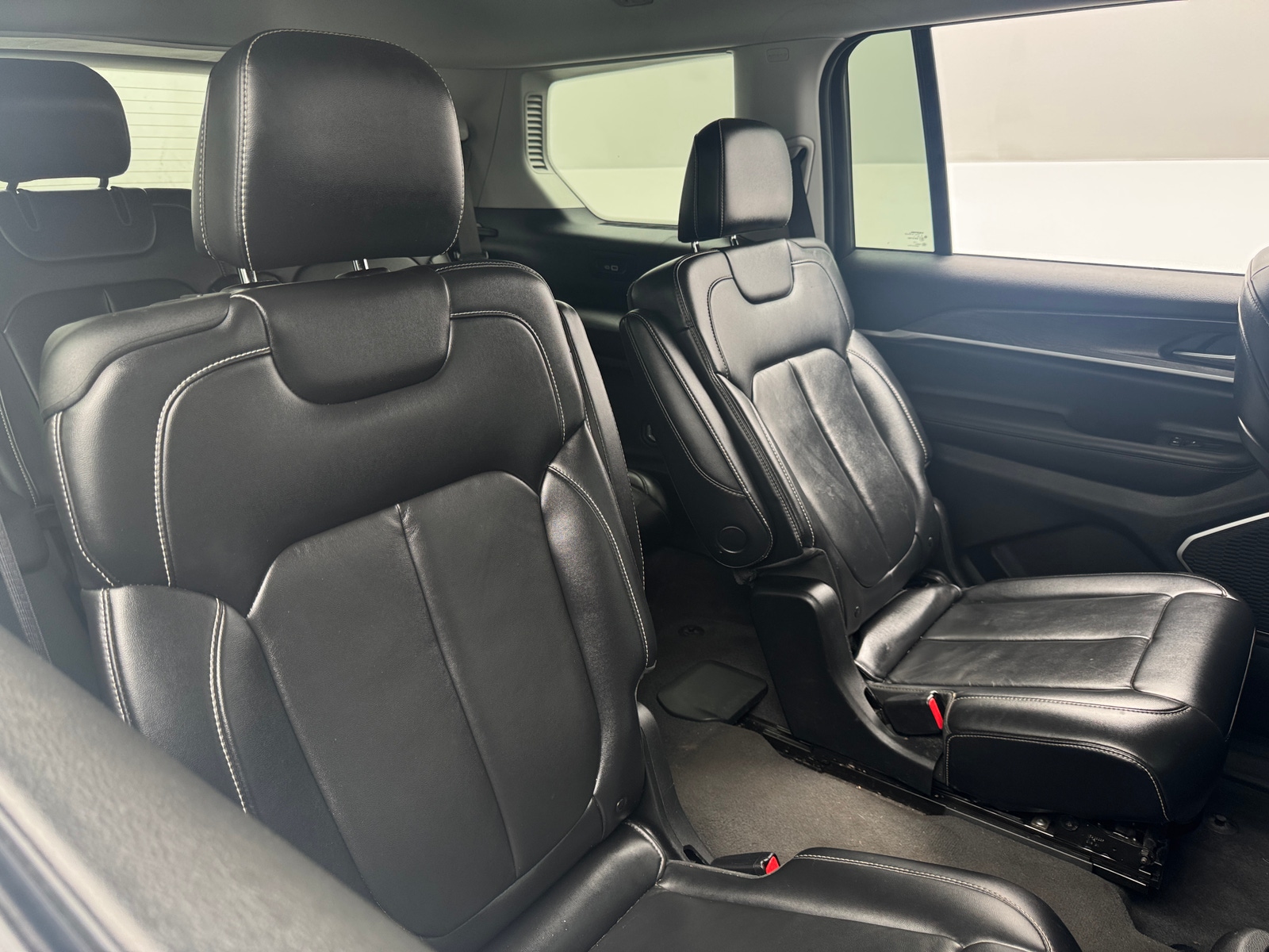 Thumbnail: 2021 Jeep Grand Cherokee L - 5