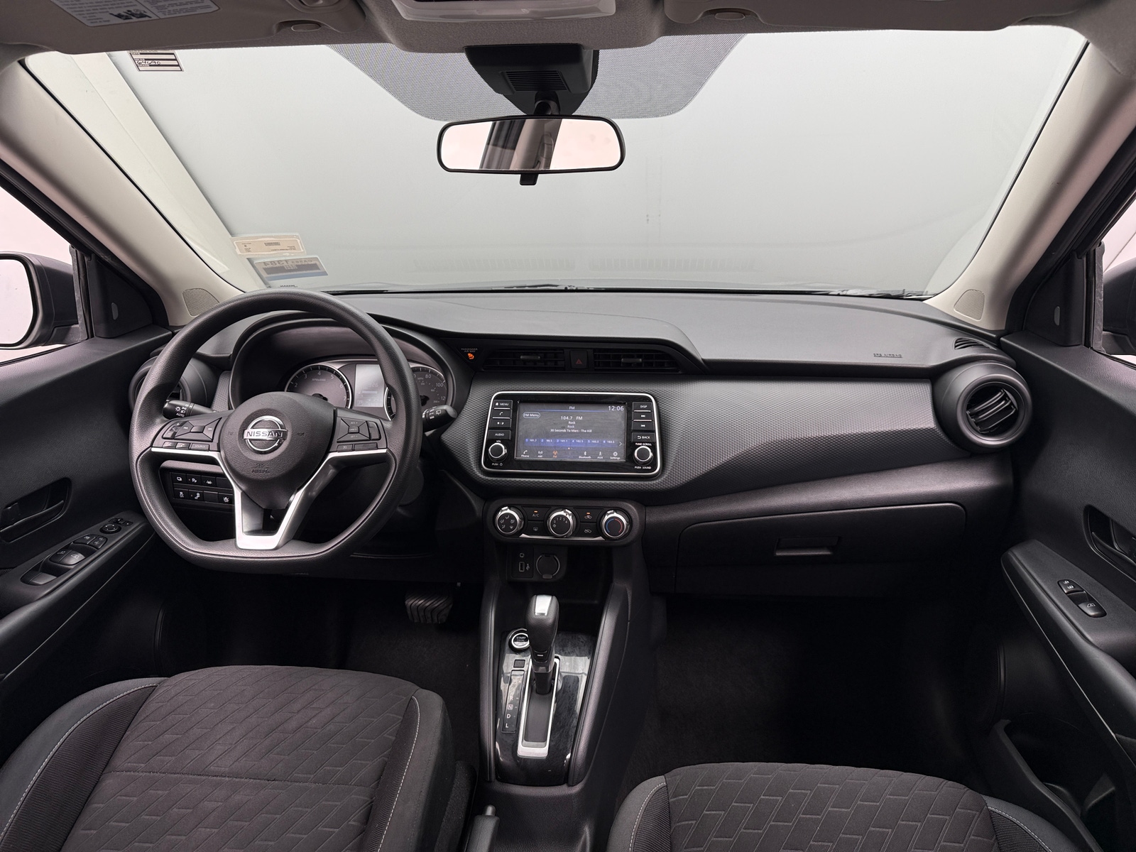 Thumbnail: 2021 Nissan Kicks - 3