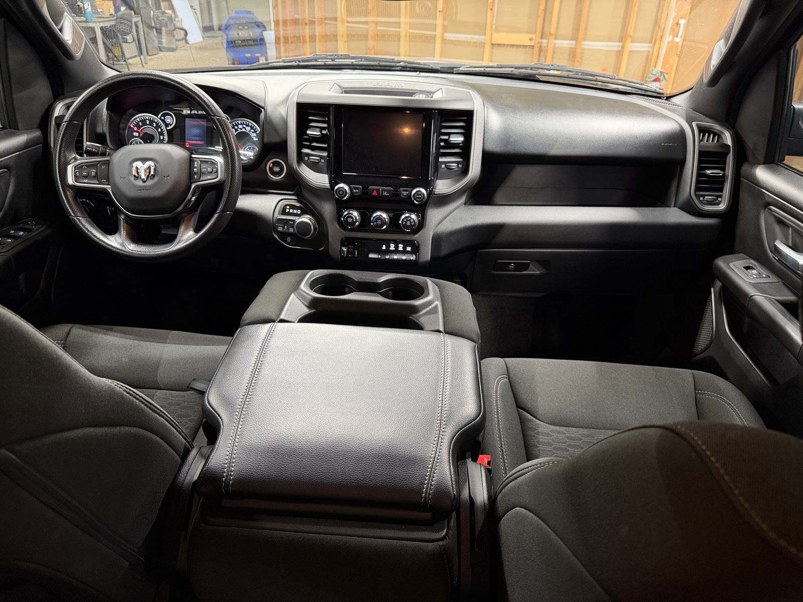 Thumbnail: 2025 RAM 1500 - 3