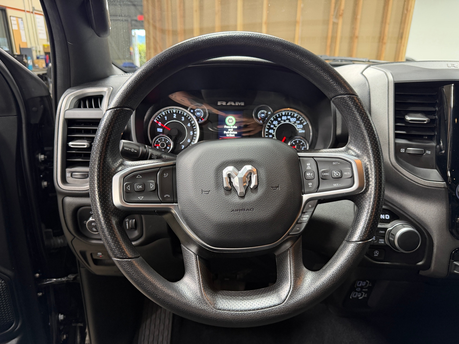 Thumbnail: 2025 RAM 1500 - 5
