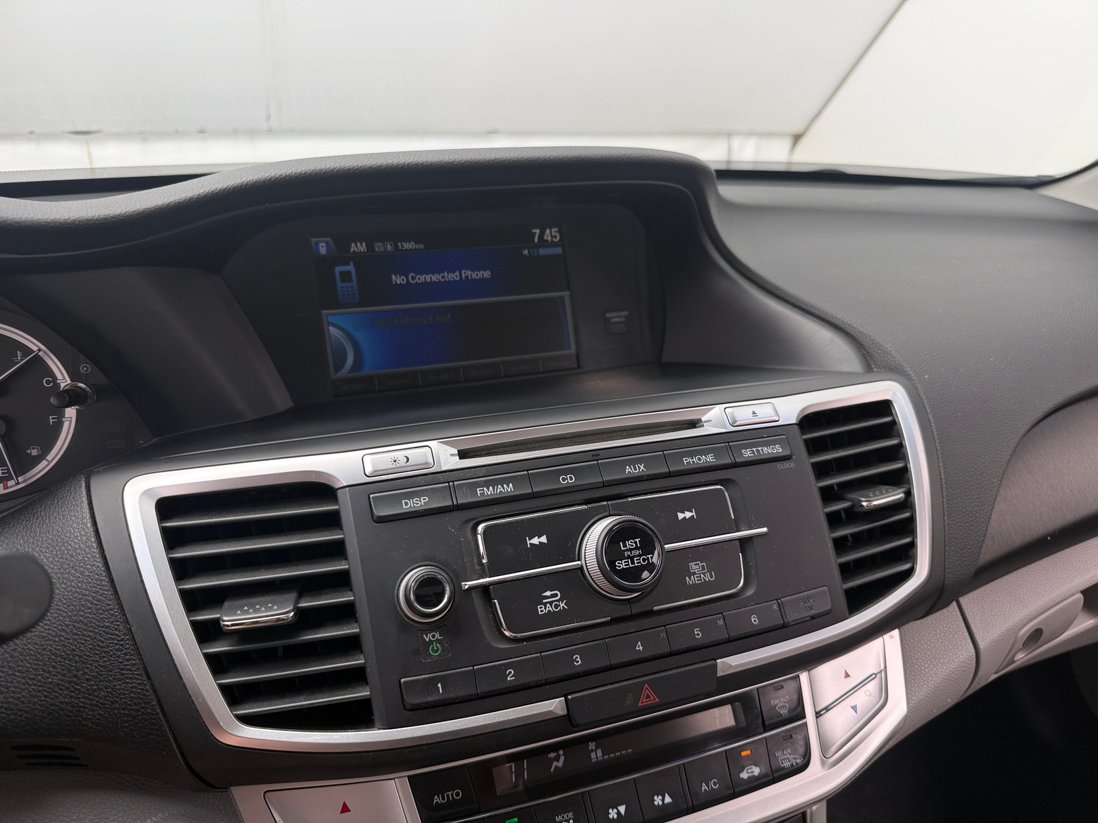 Thumbnail: 2013 Honda Accord - 4