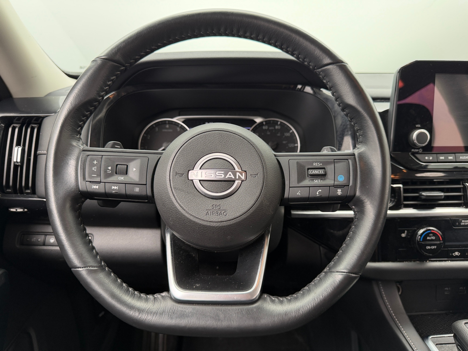 Thumbnail: 2024 Nissan Pathfinder - 5