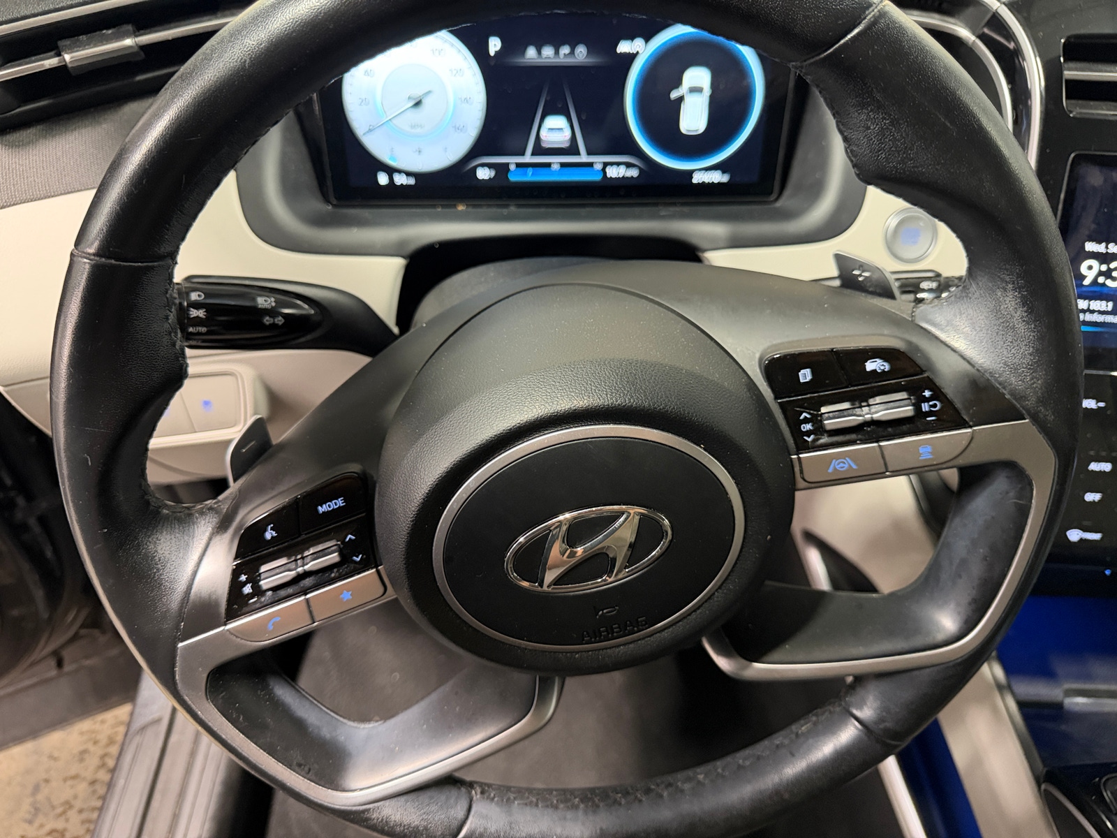 Thumbnail: 2022 Hyundai Tucson - 4