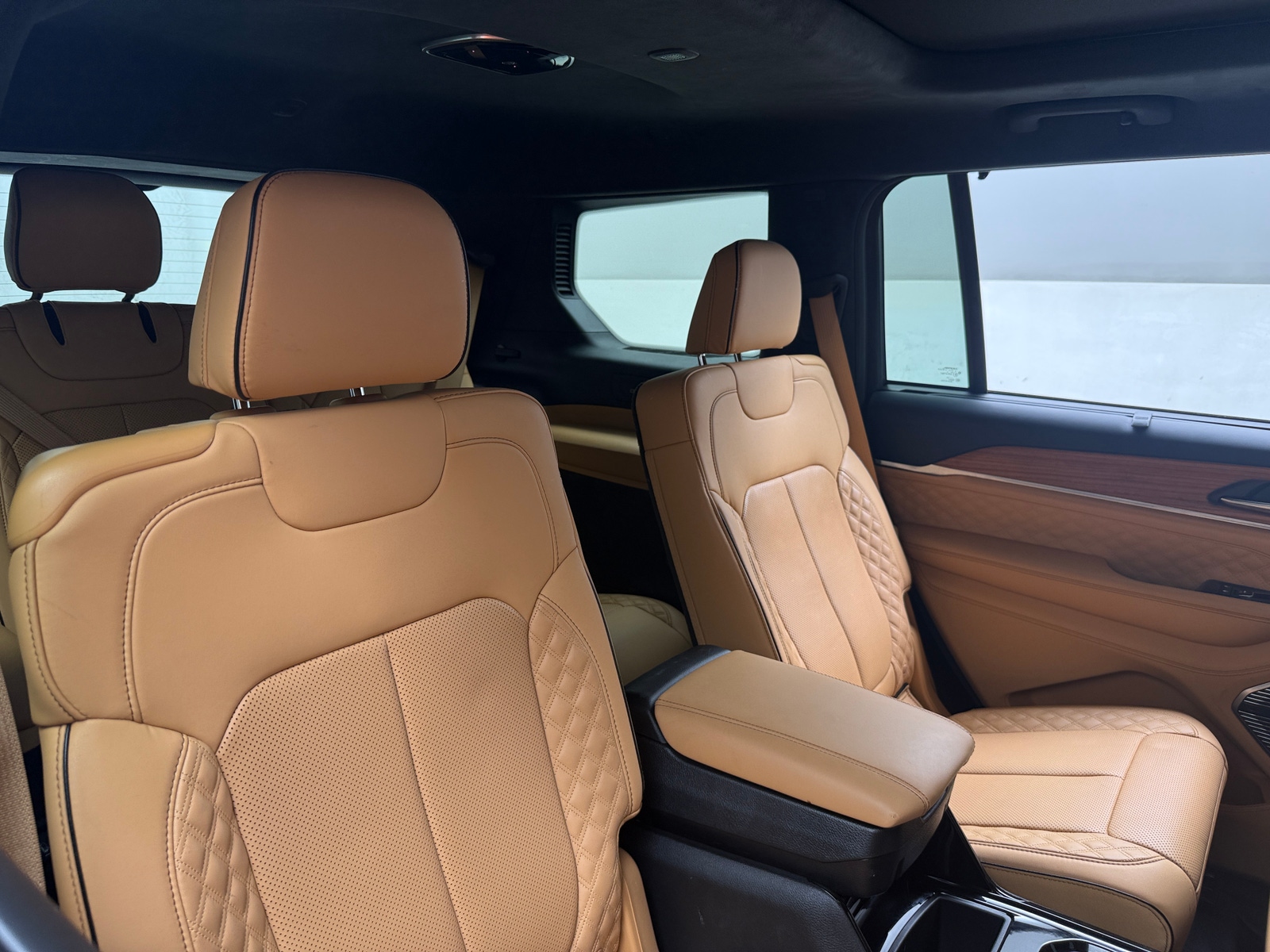 Thumbnail: 2023 Jeep Grand Cherokee L - 5