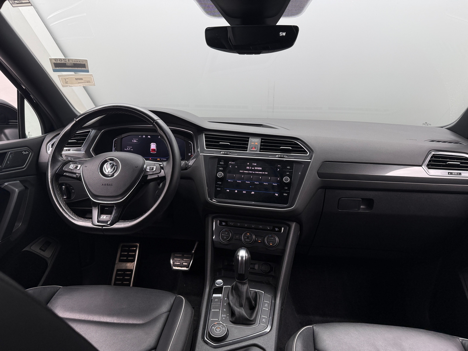Thumbnail: 2020 Volkswagen Tiguan - 3