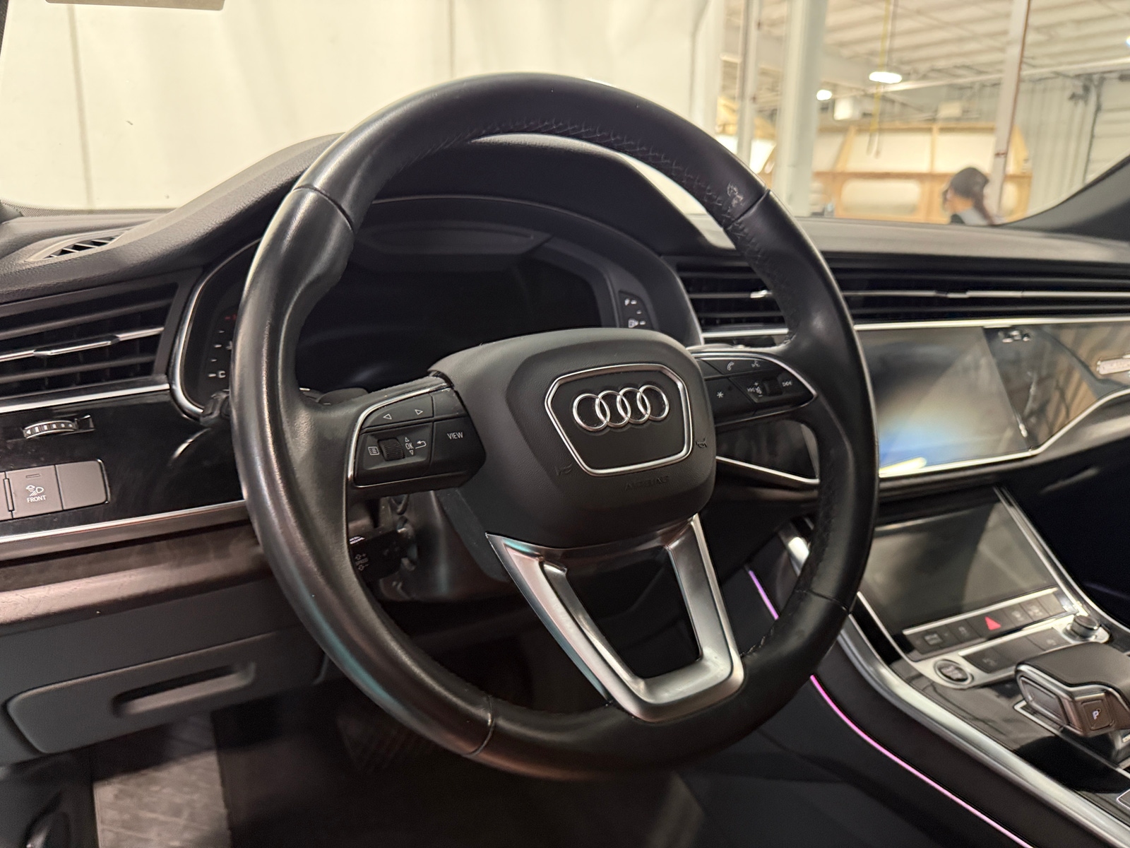 Thumbnail: 2021 Audi Q8 - 5