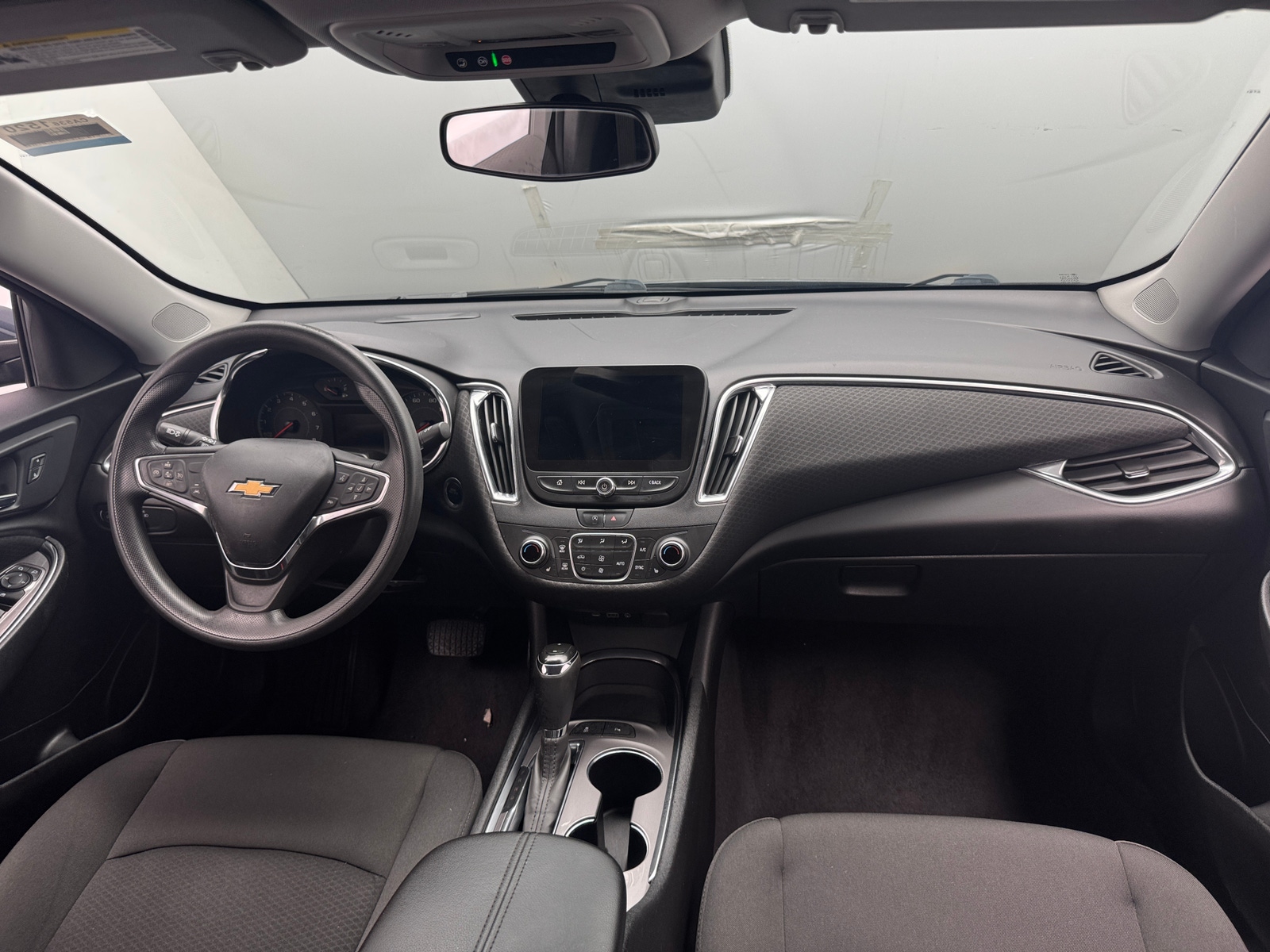 Thumbnail: 2020 Chevrolet Malibu - 3