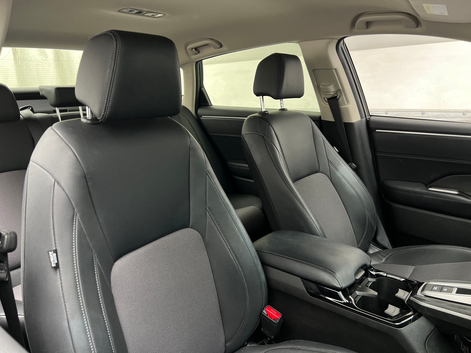 Thumbnail: 2019 Honda Clarity - 2
